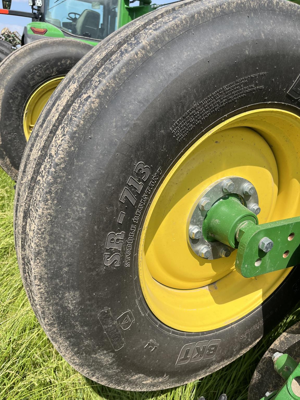 2024 John Deere 1775NT Image