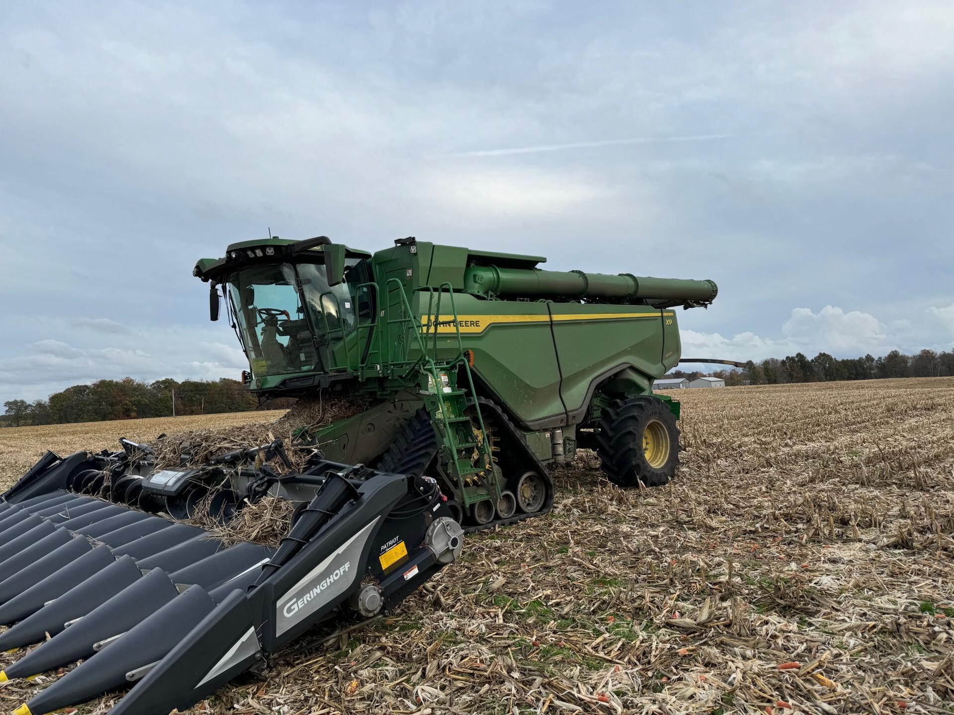 2023 John Deere X9 1100 Image
