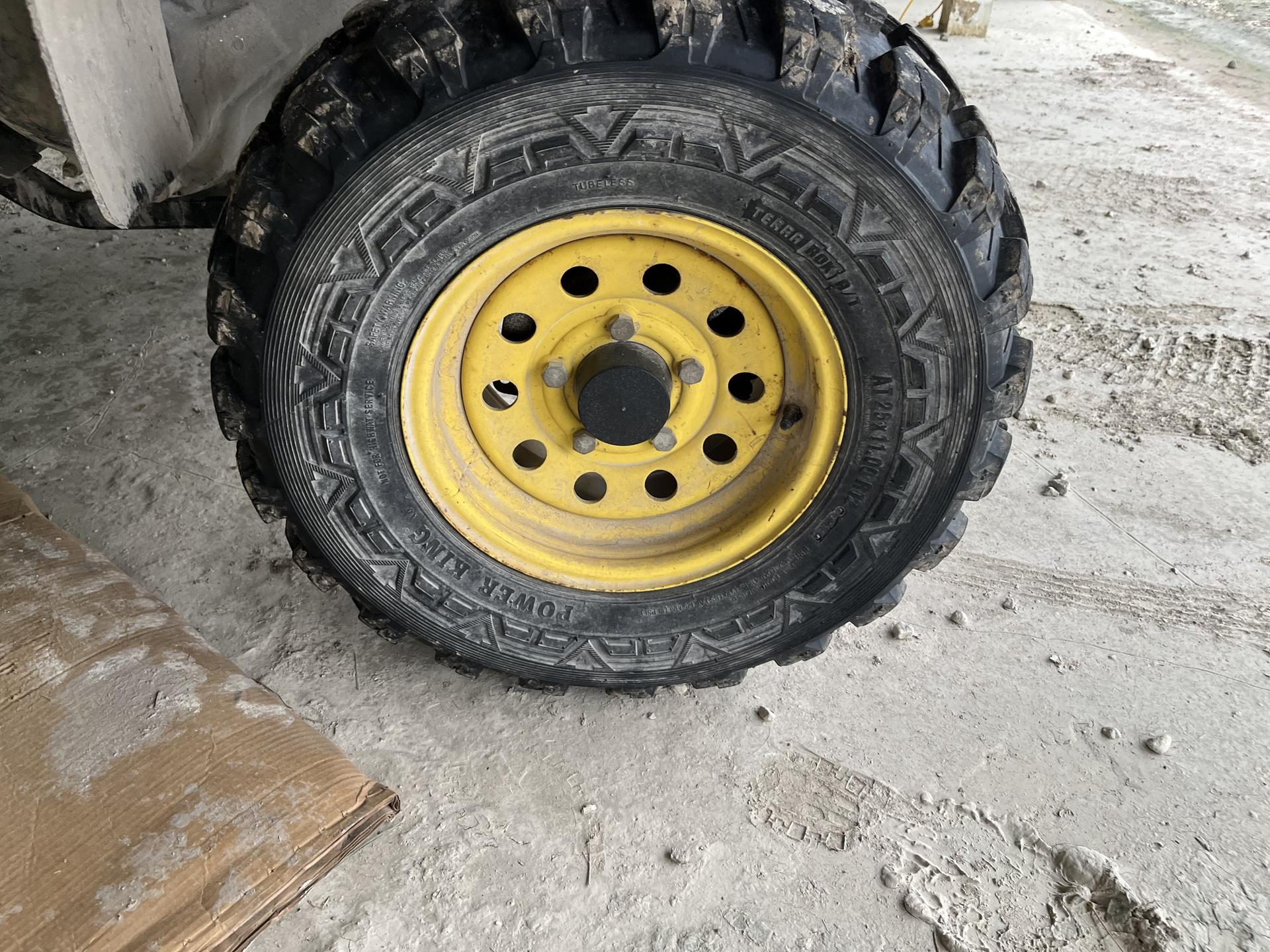 2008 John Deere XUV 620i Image