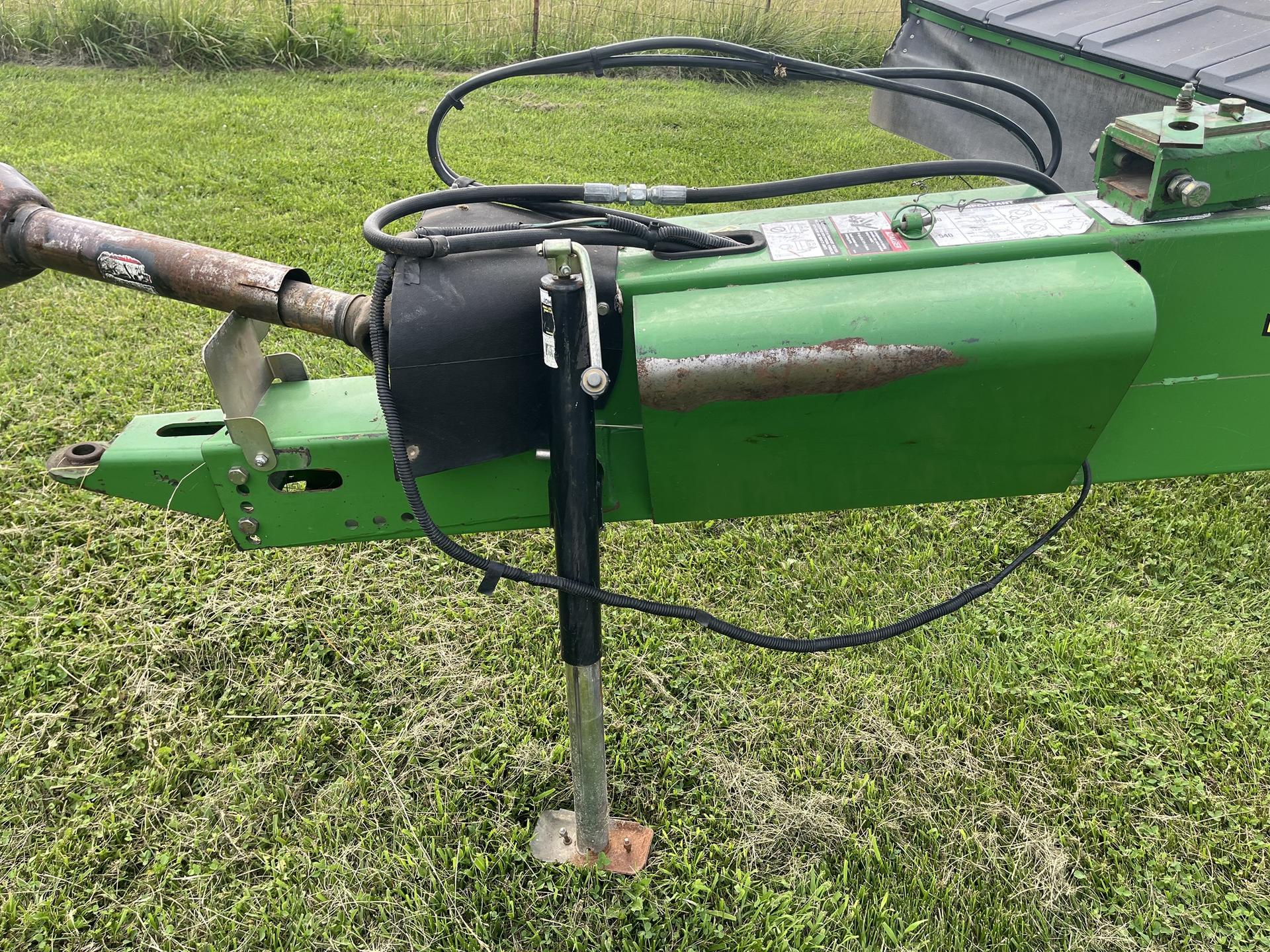 2004 John Deere 926 Image