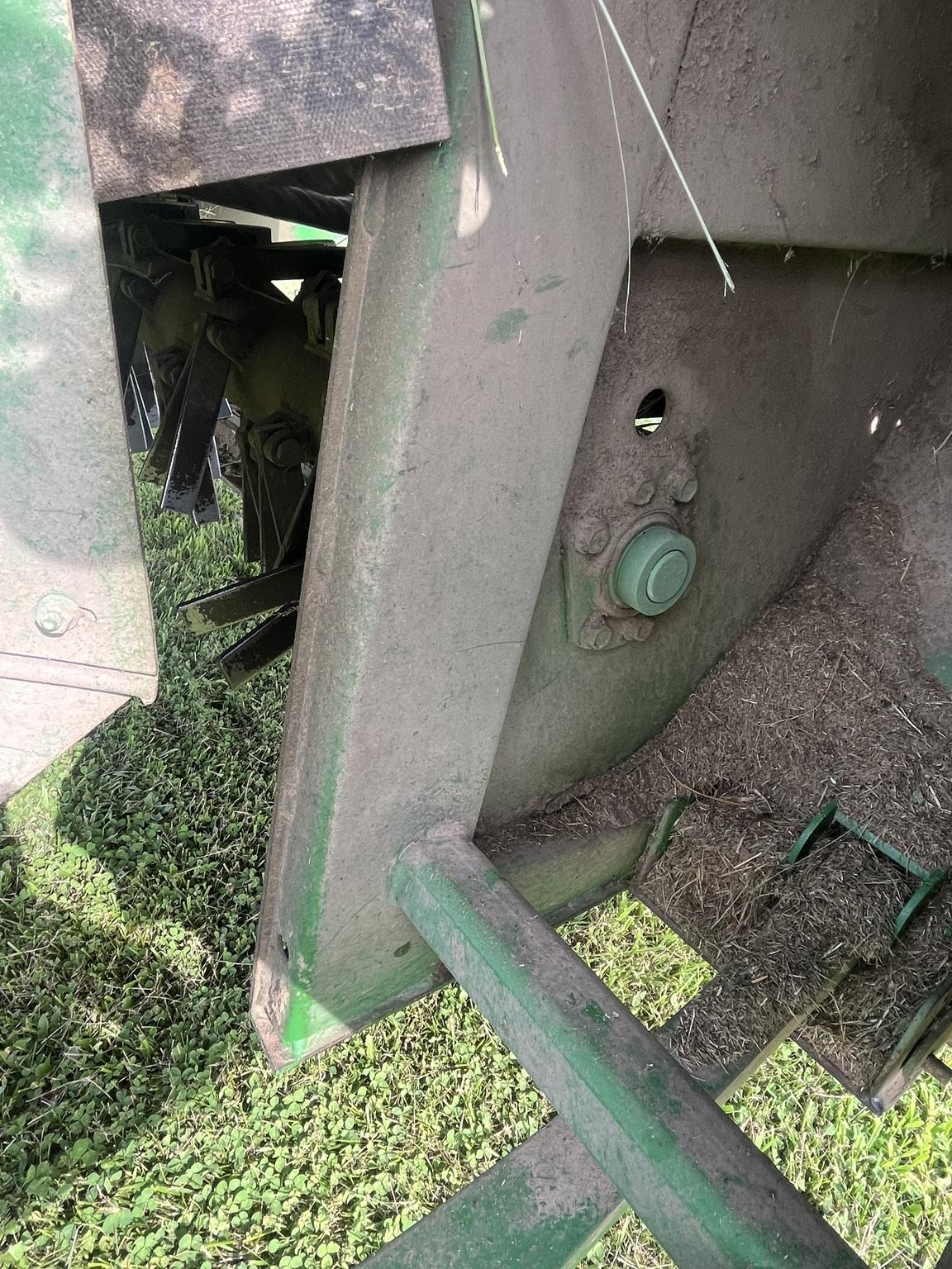 2004 John Deere 926 Image
