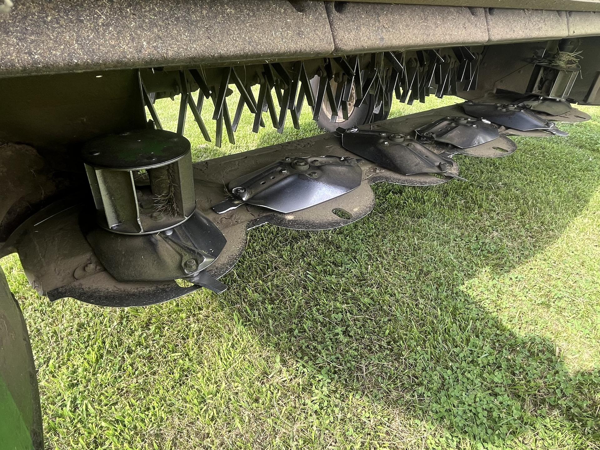 2004 John Deere 926 Image
