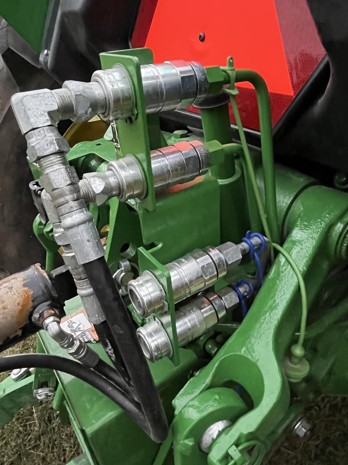 2020 John Deere 5055E Image