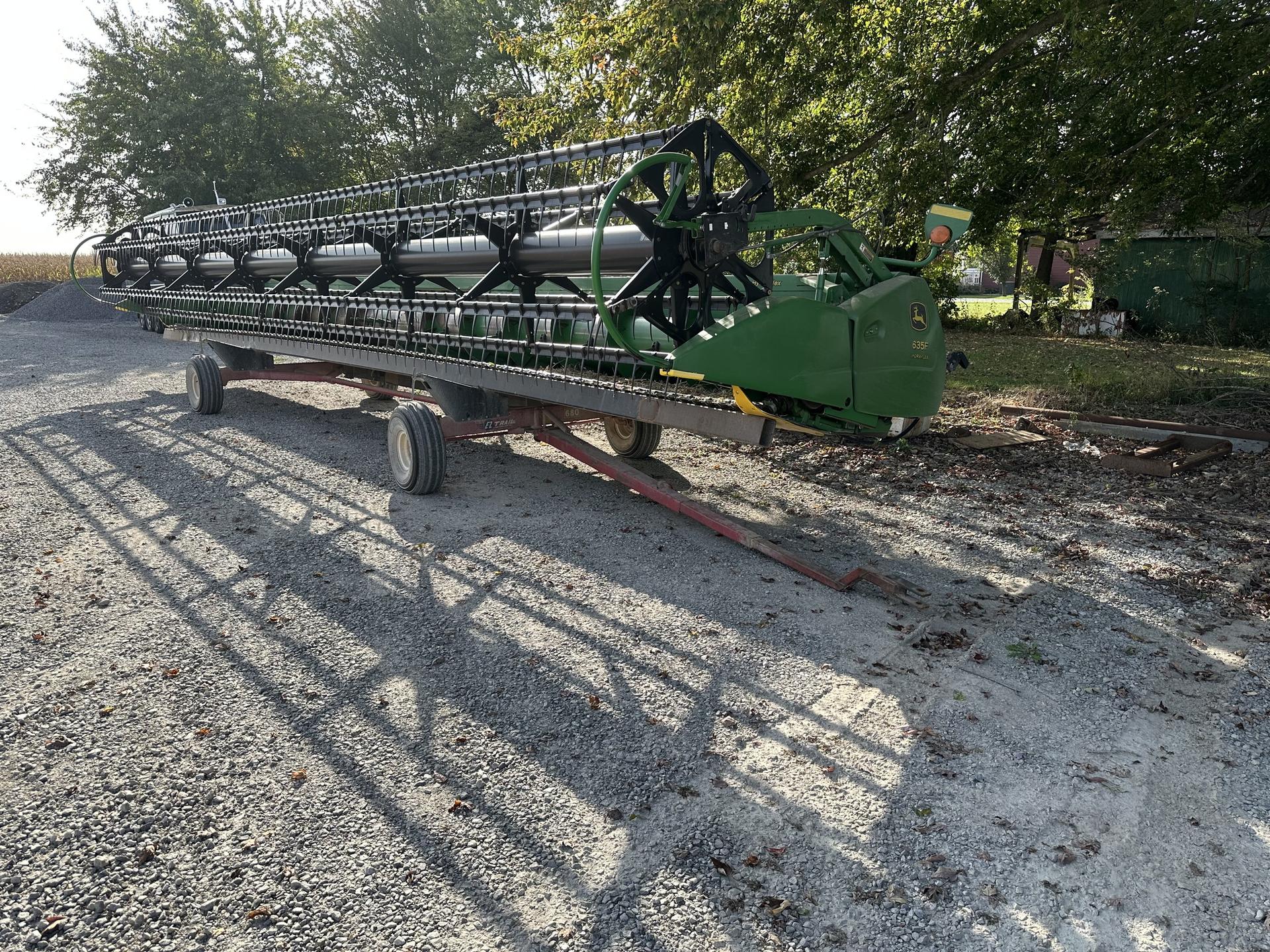 2012 John Deere 635F Image