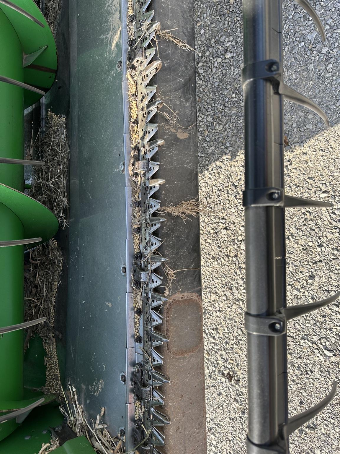 2012 John Deere 635F Image