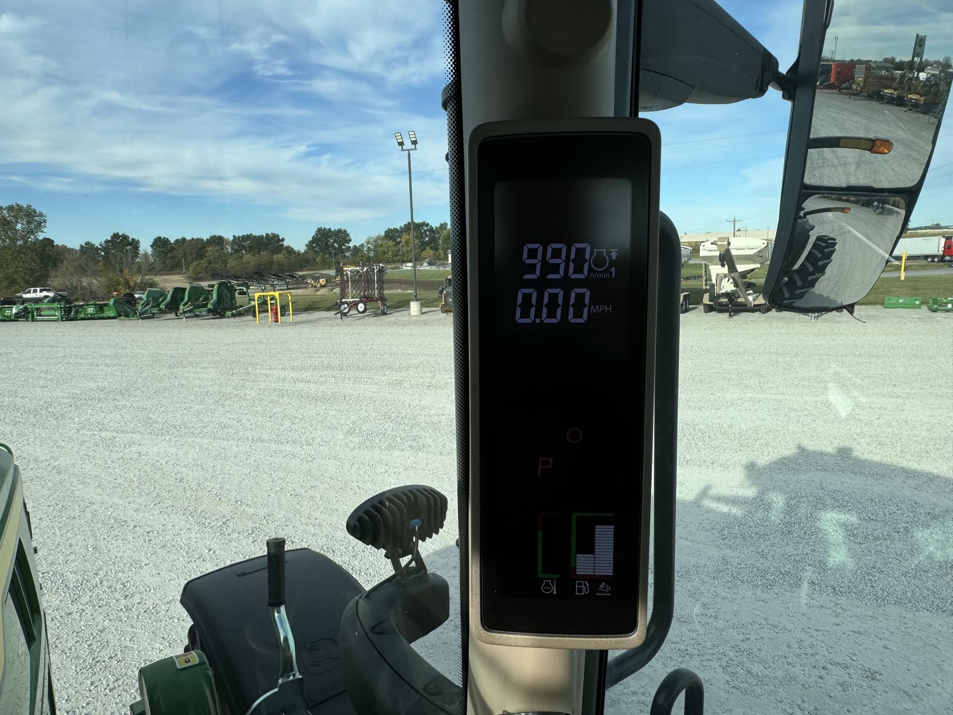 2023 John Deere 6R 155 Image