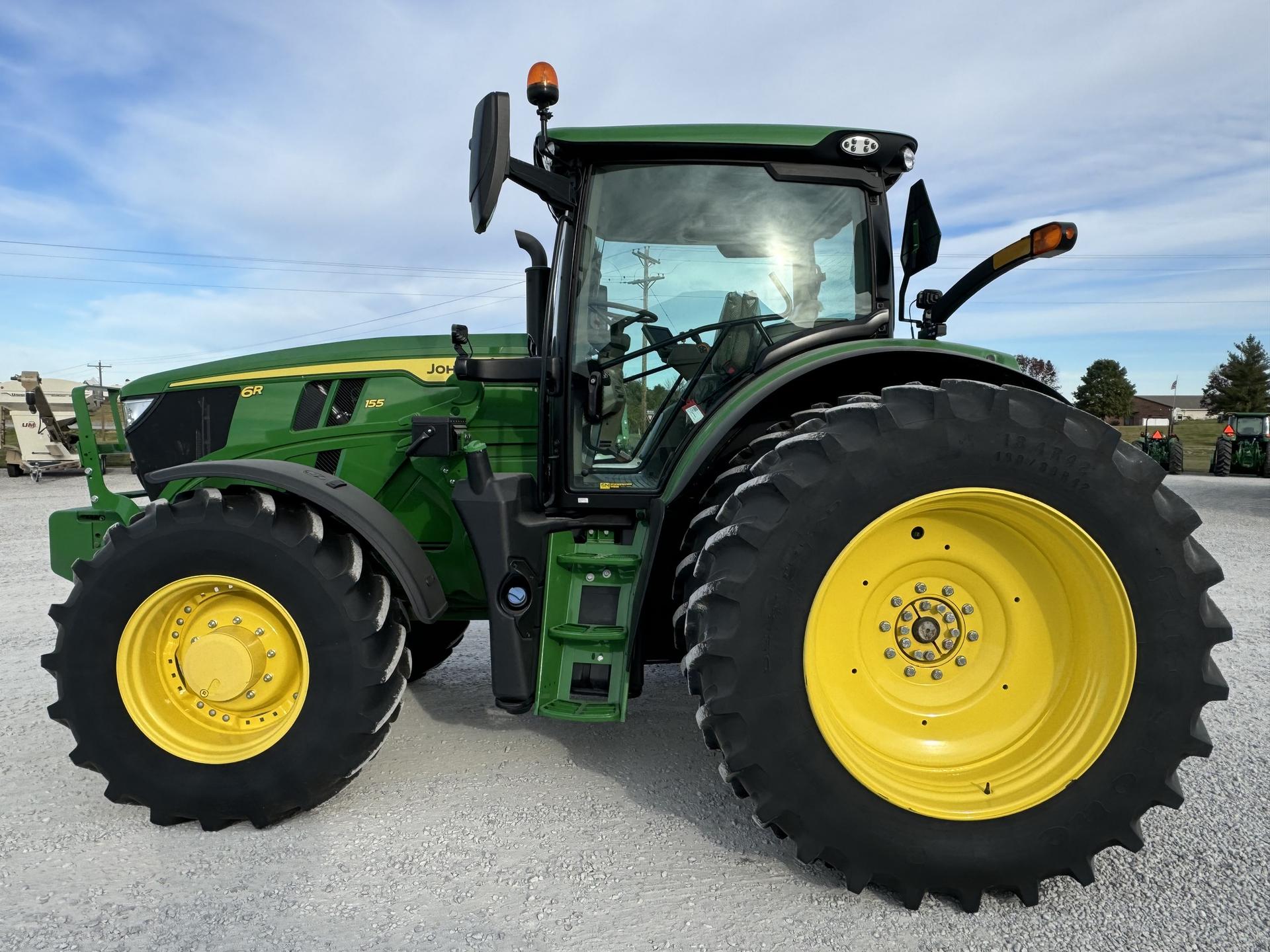 2023 John Deere 6R 155 Image