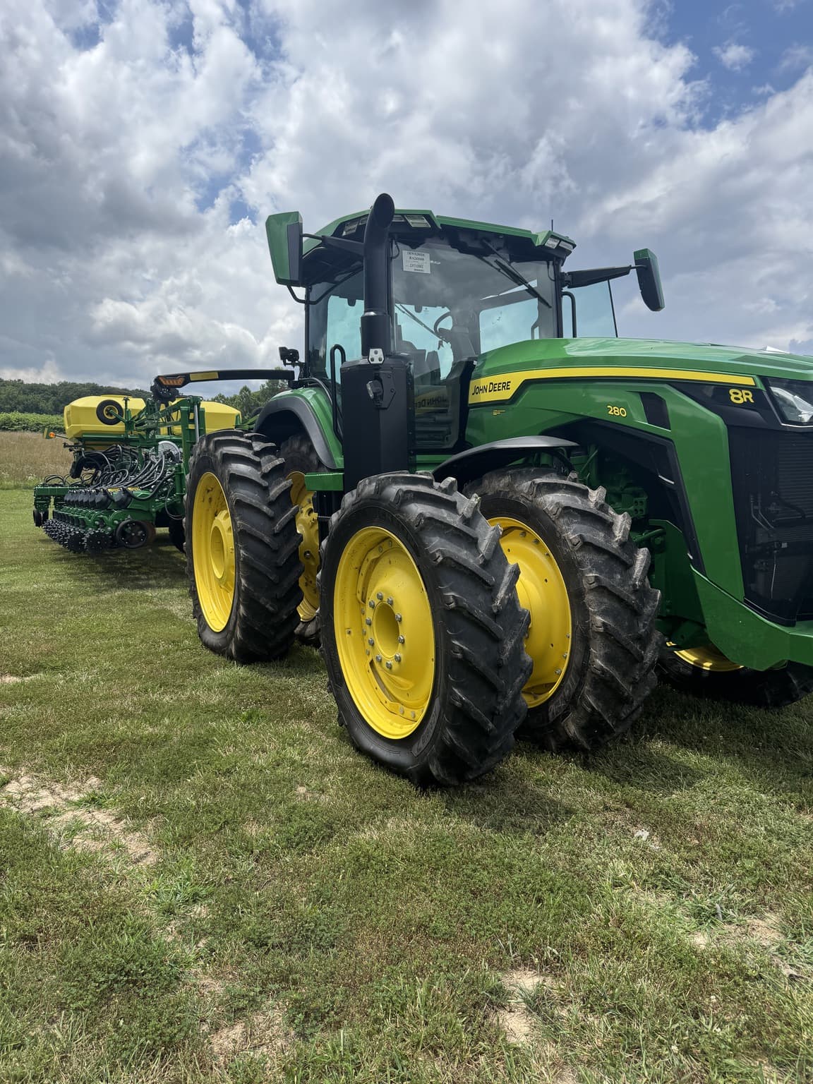 2024 John Deere 8R 280 Image