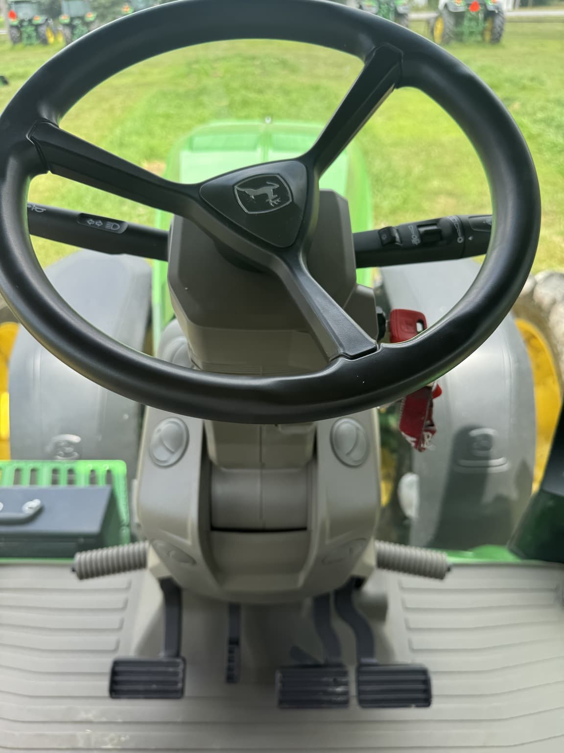 2024 John Deere 8R 280 Image
