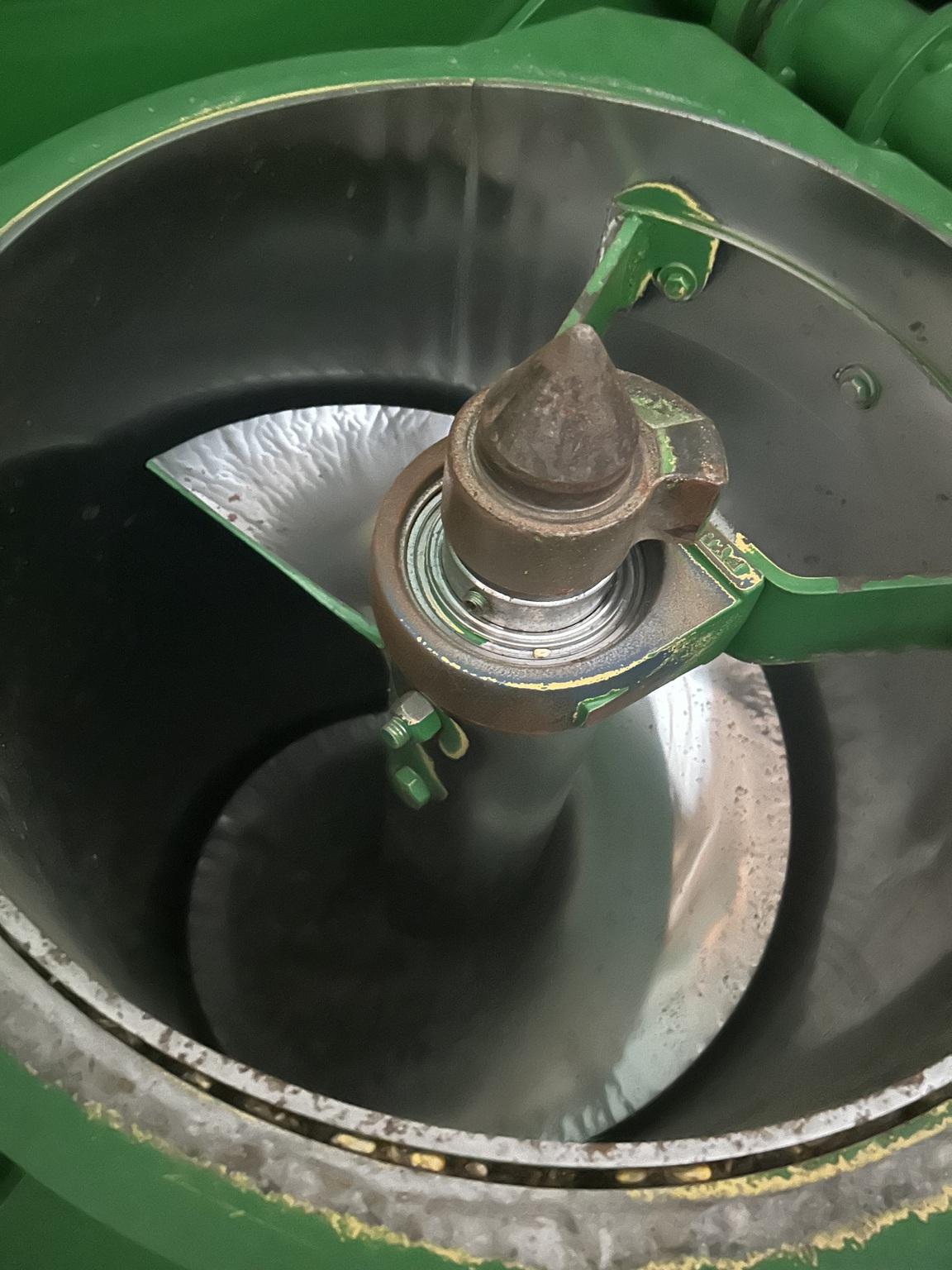 2015 Brent 1082 Image