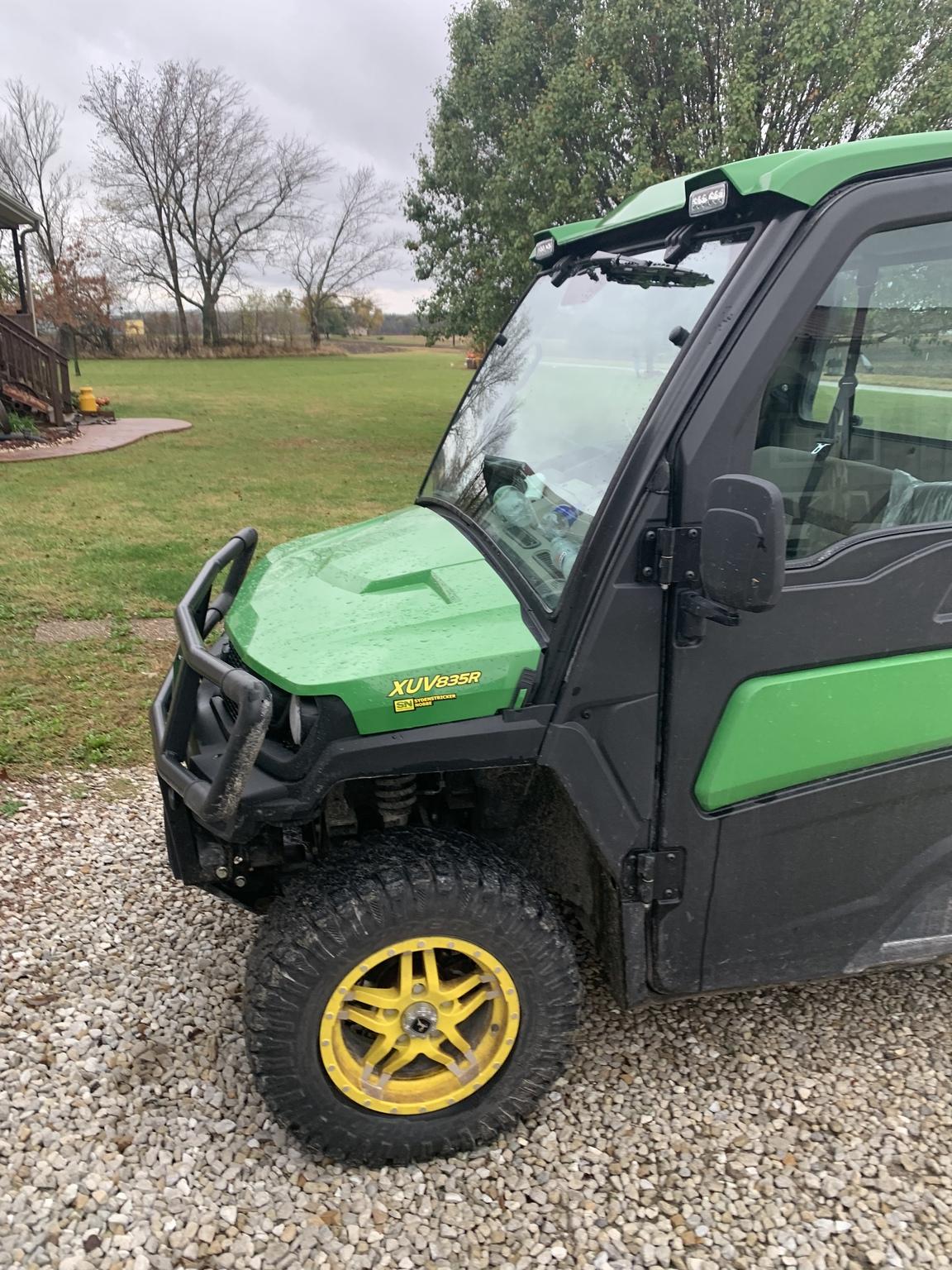 2024 John Deere XUV 835R Image