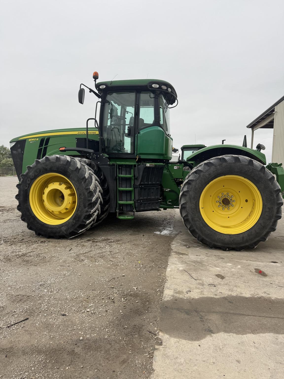 2014 John Deere 9360R Image