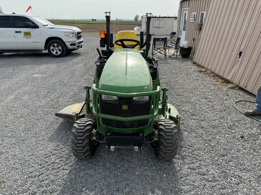2015 John Deere 1025R Image