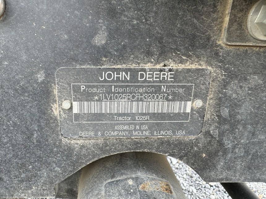 2015 John Deere 1025R Image