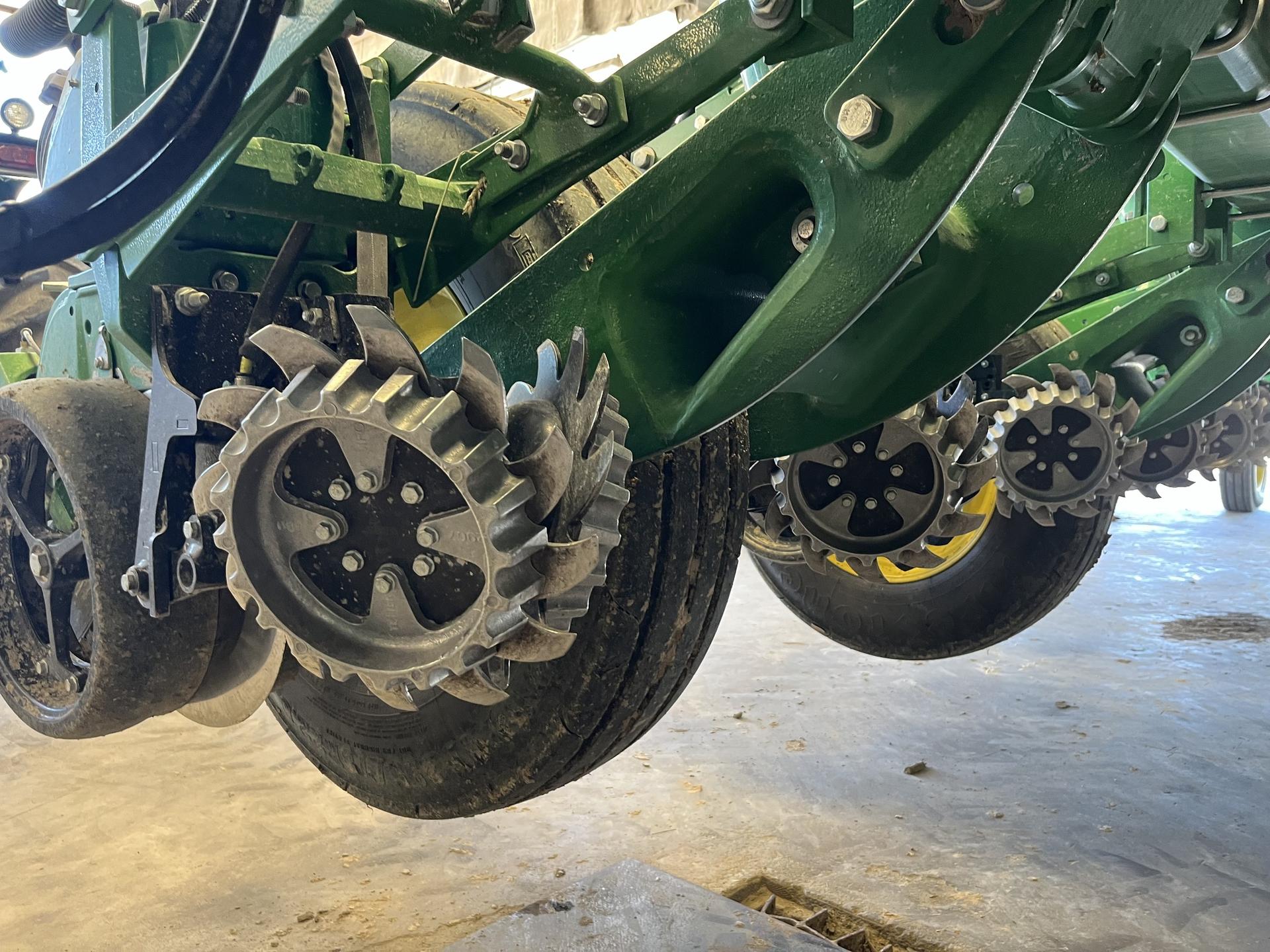 2023 John Deere 1775NT Image