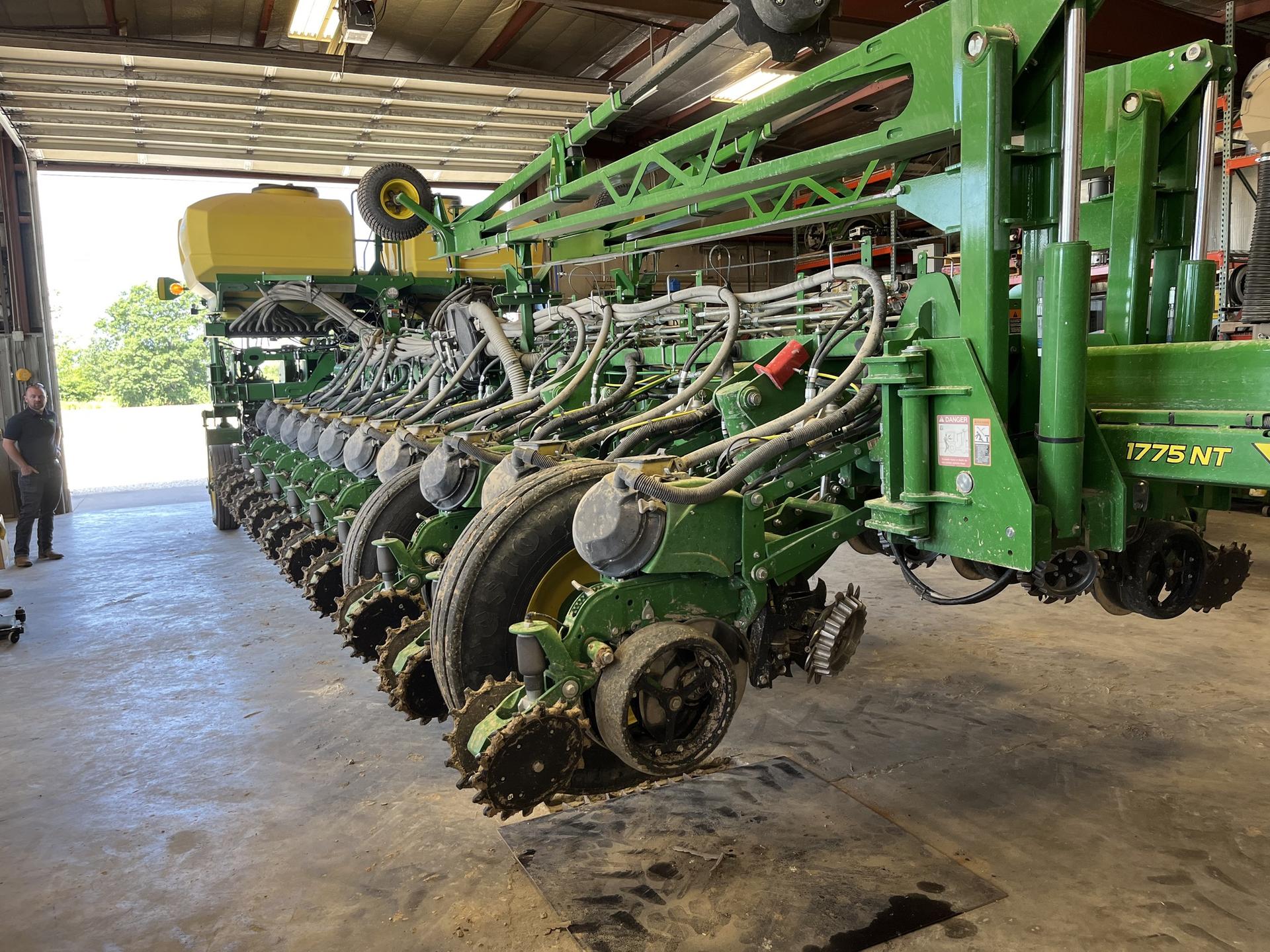2023 John Deere 1775NT Image