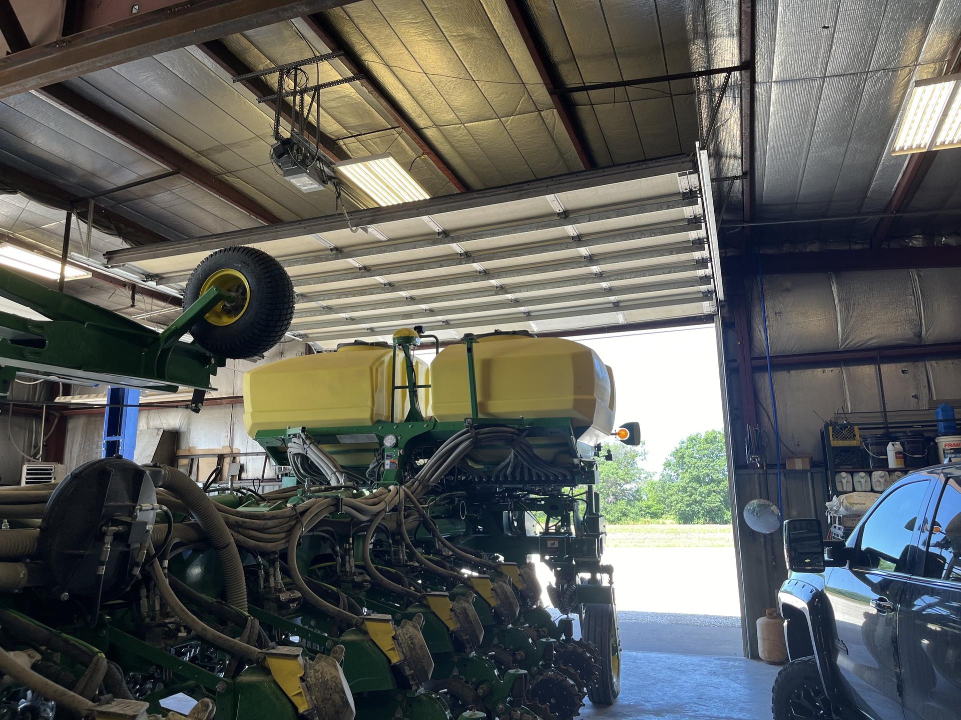 2023 John Deere 1775NT Image