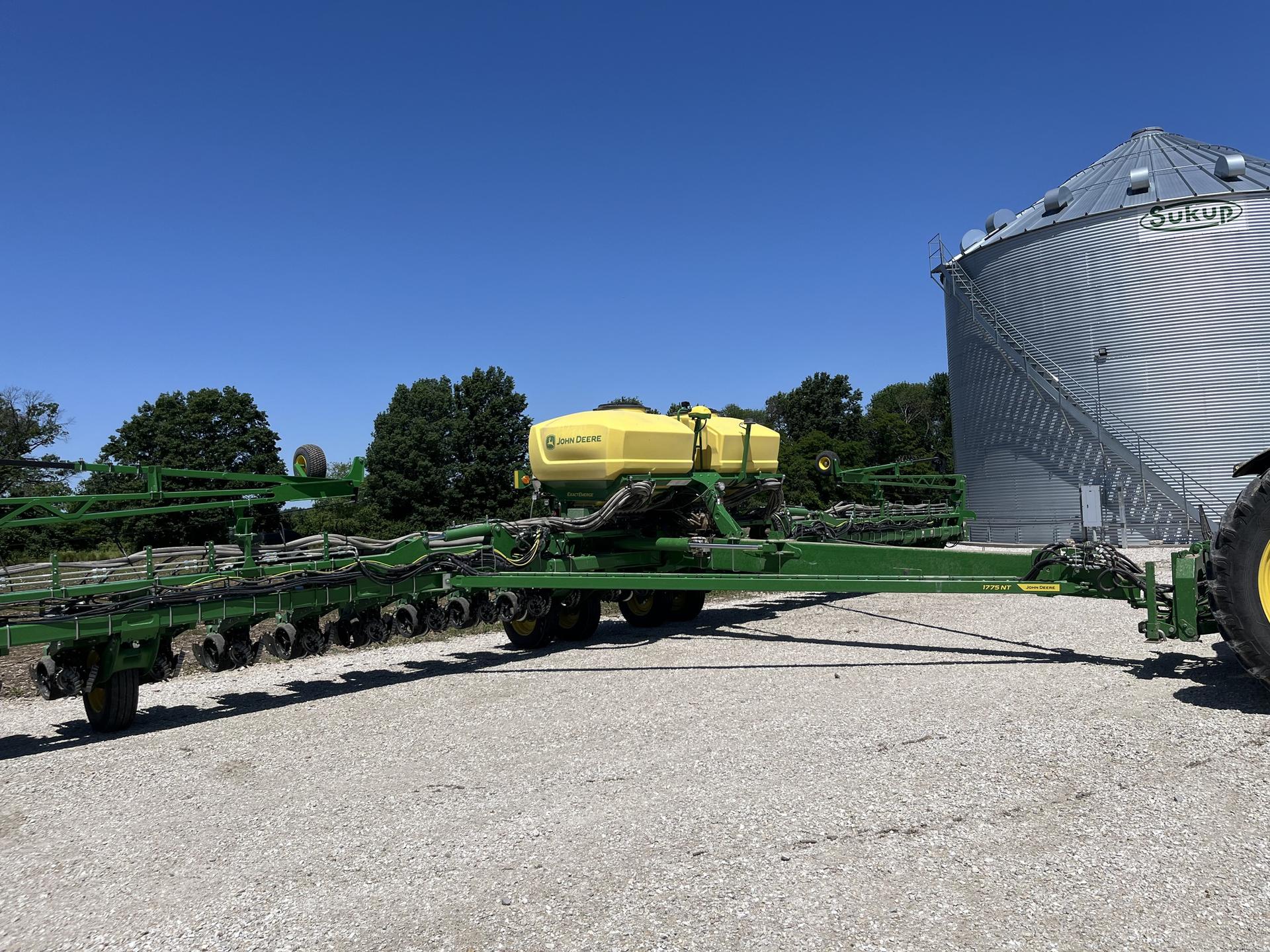 2023 John Deere 1775NT Image