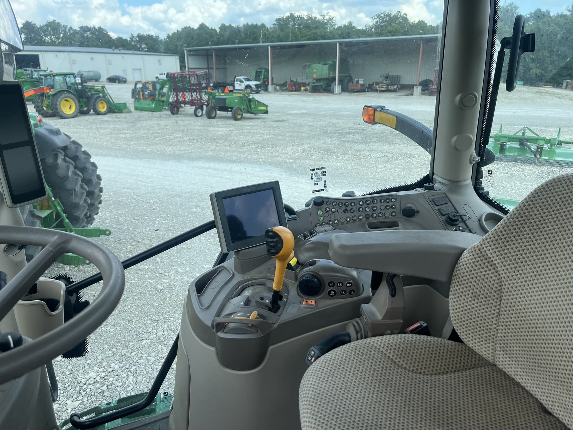 2023 John Deere 6R 155 Image
