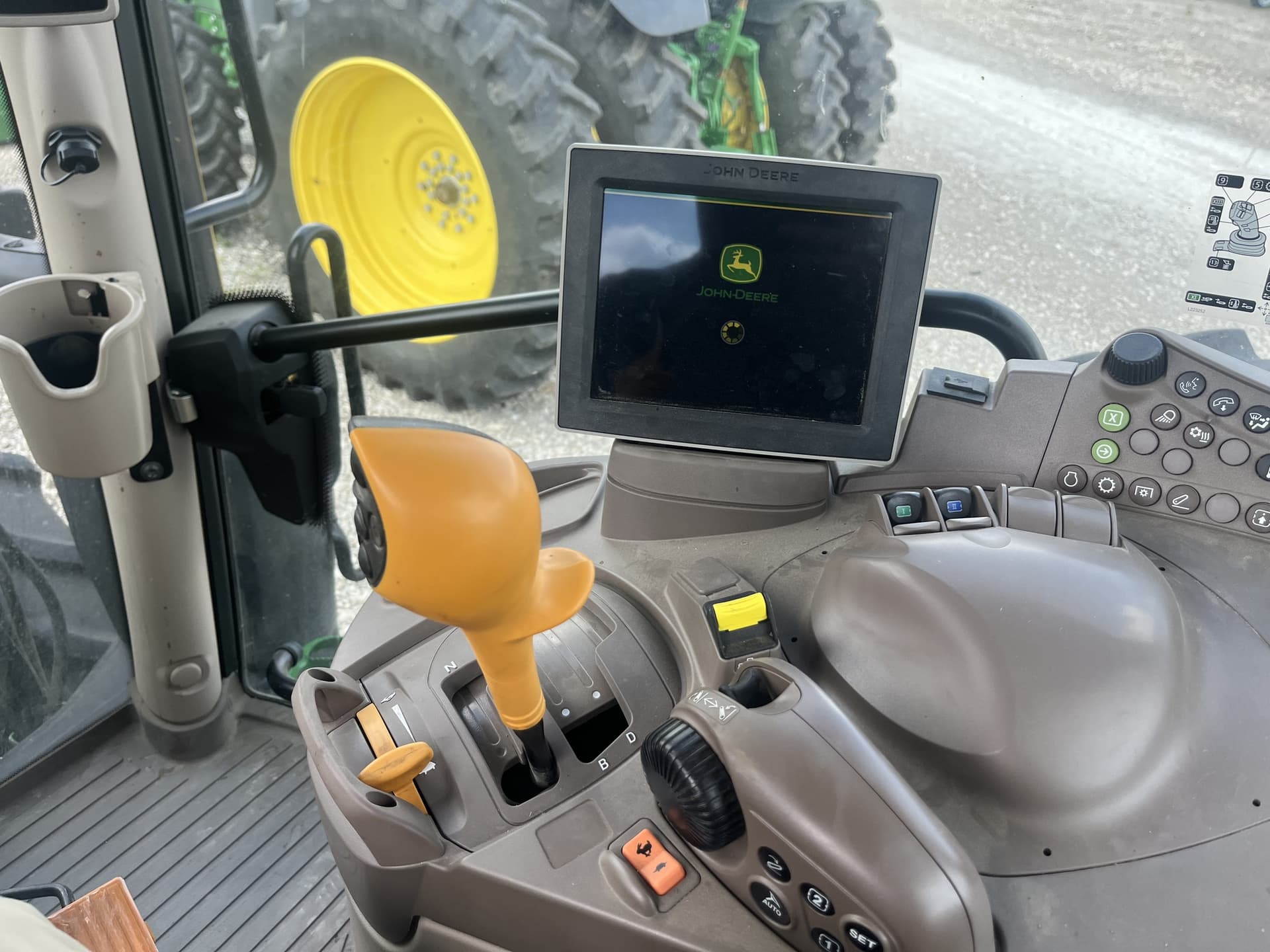 2023 John Deere 6R 155 Image