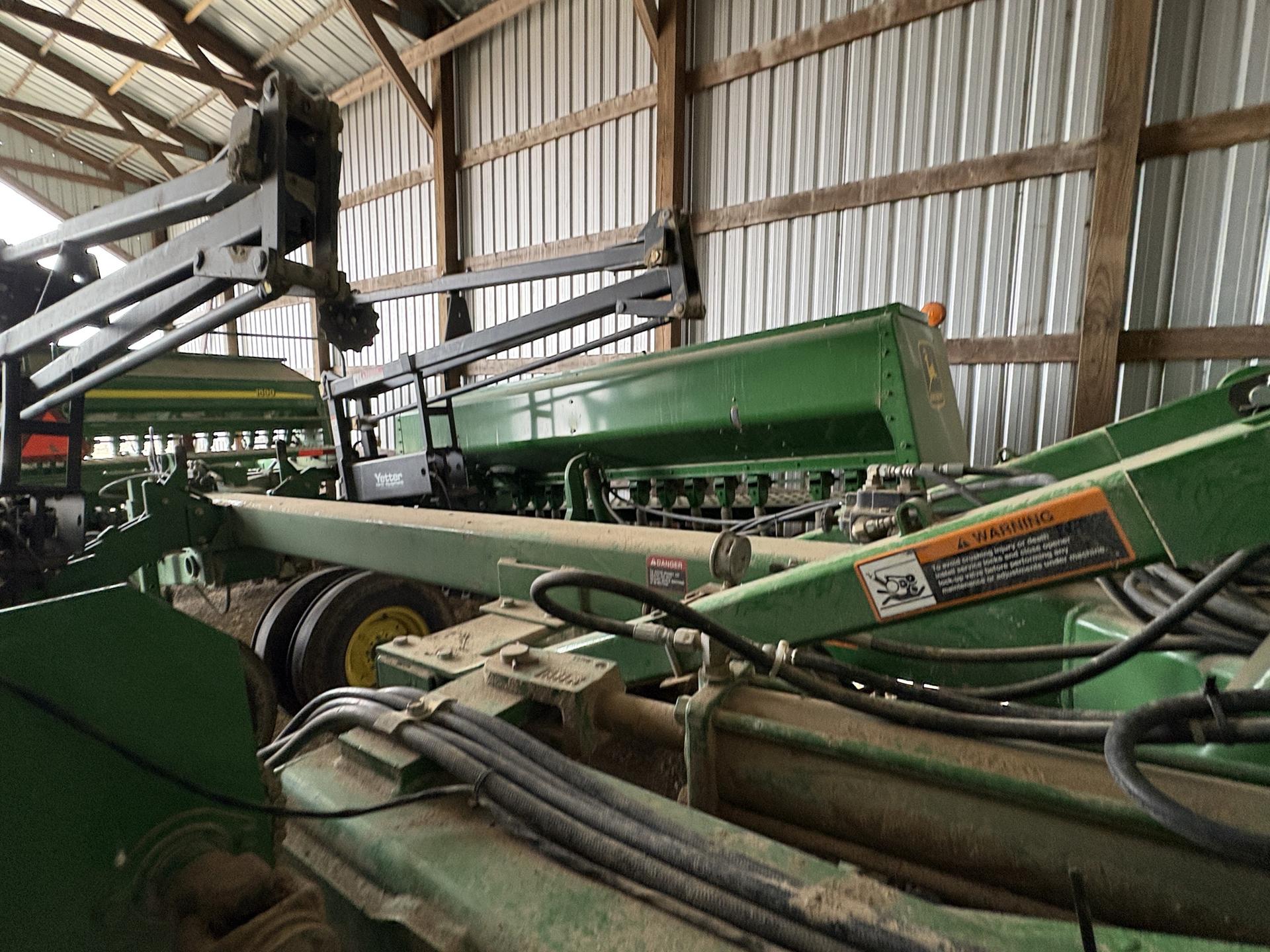 1997 John Deere 455 Image