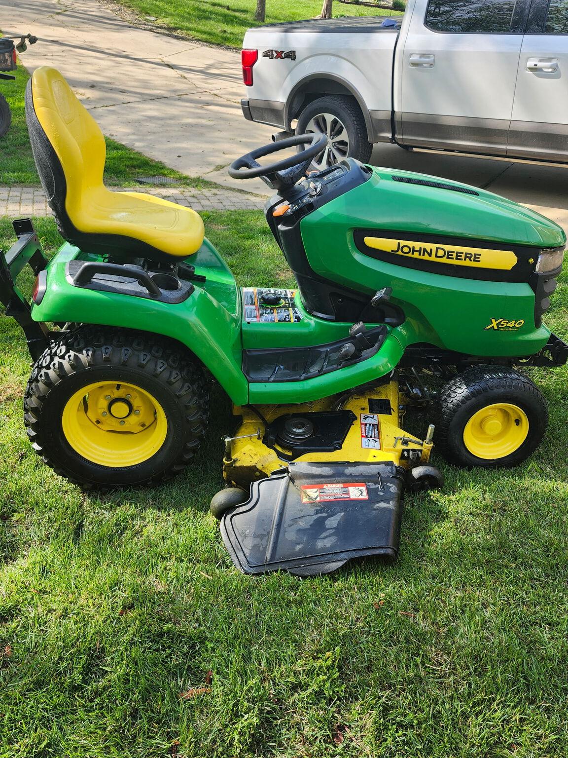 2014 John Deere X540 Image