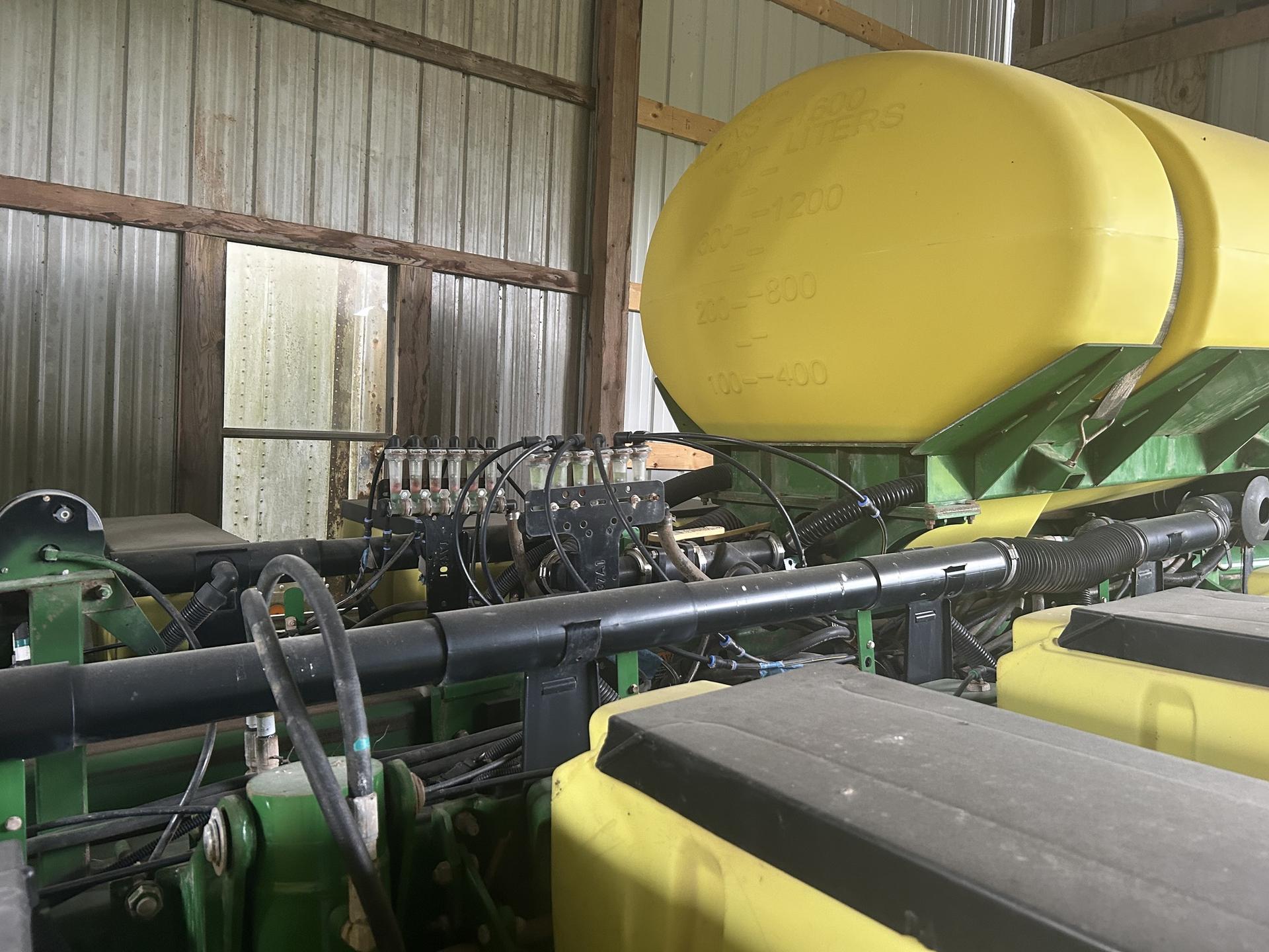 2013 John Deere 1770NT Image