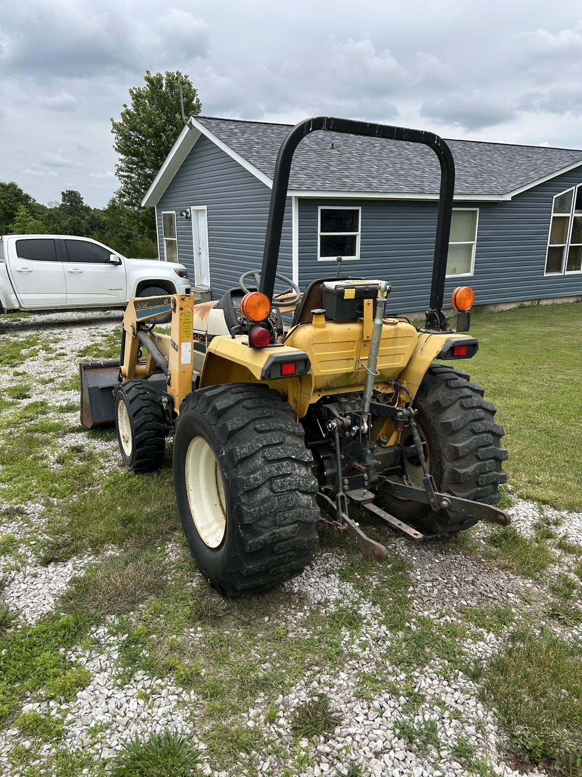 1996 Cub Cadet 7275 Image
