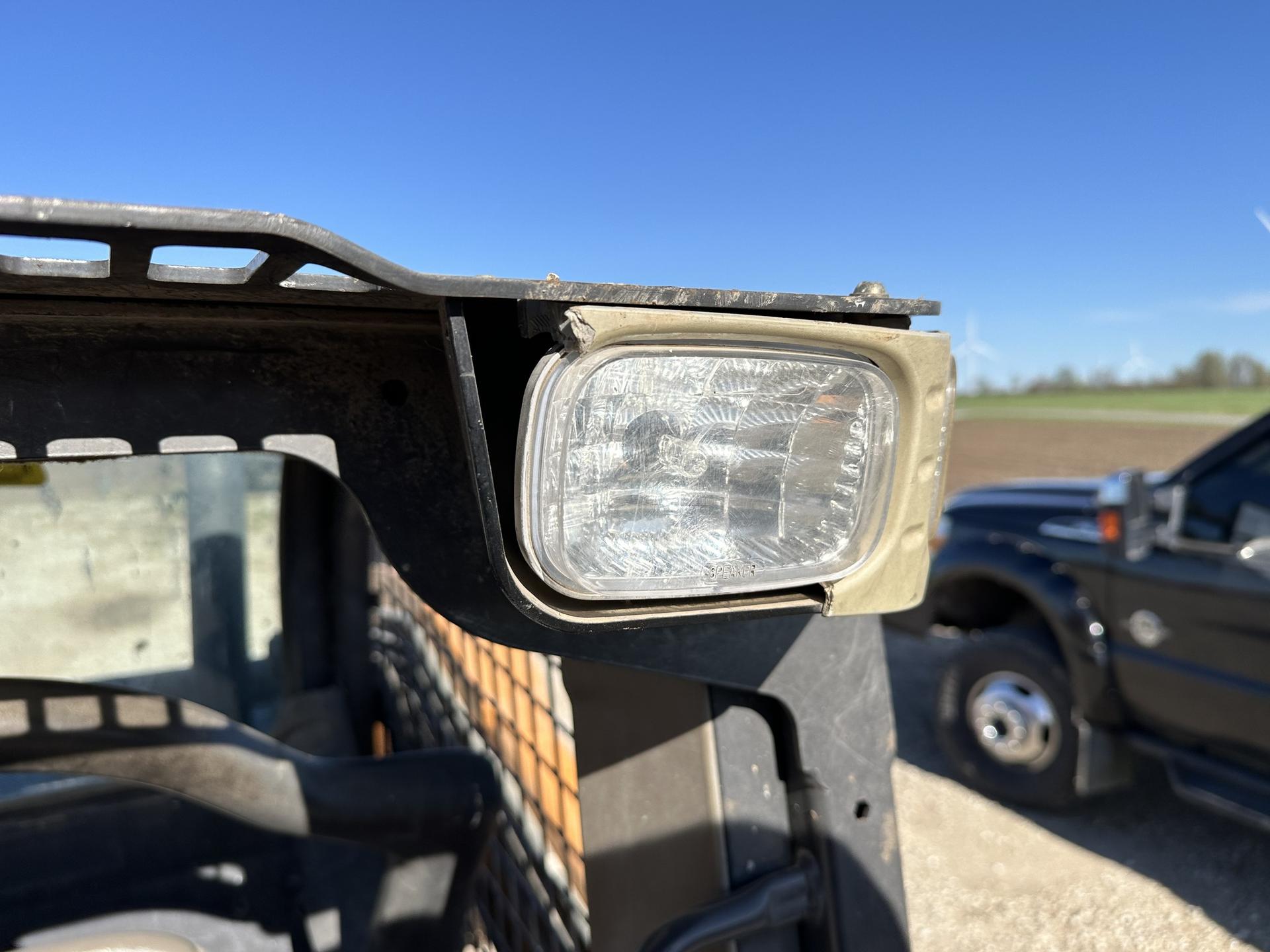 2014 Case SV250 Image