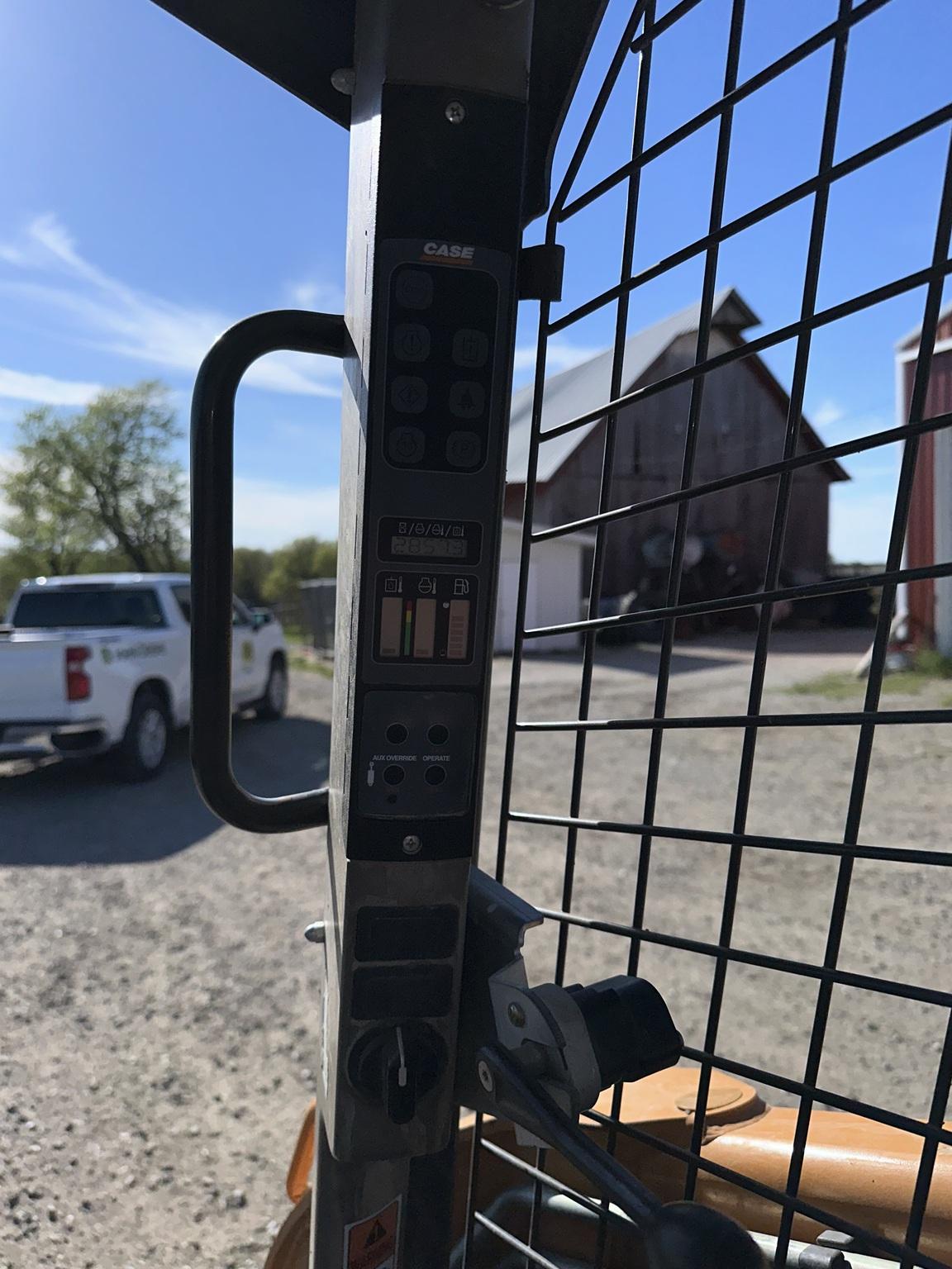 2014 Case SV250 Image