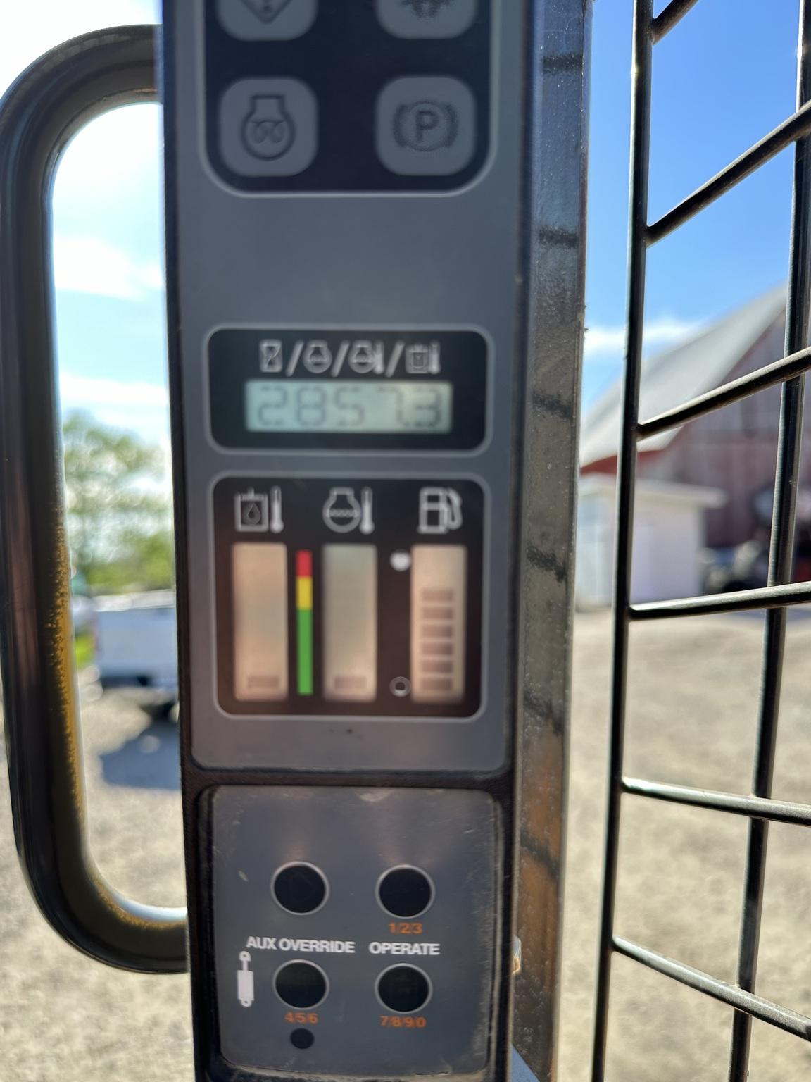 2014 Case SV250 Image