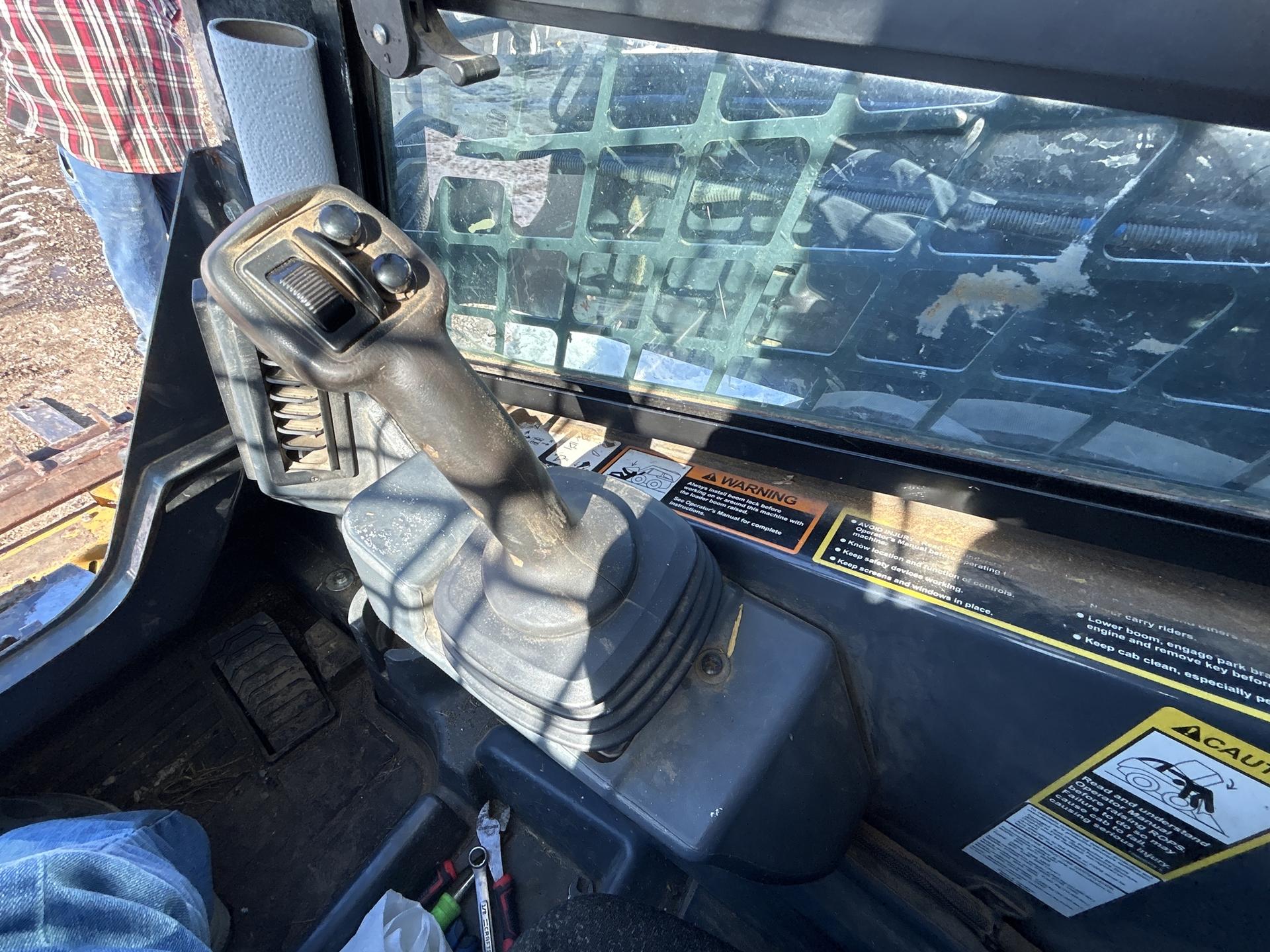 2020 John Deere 333G Image
