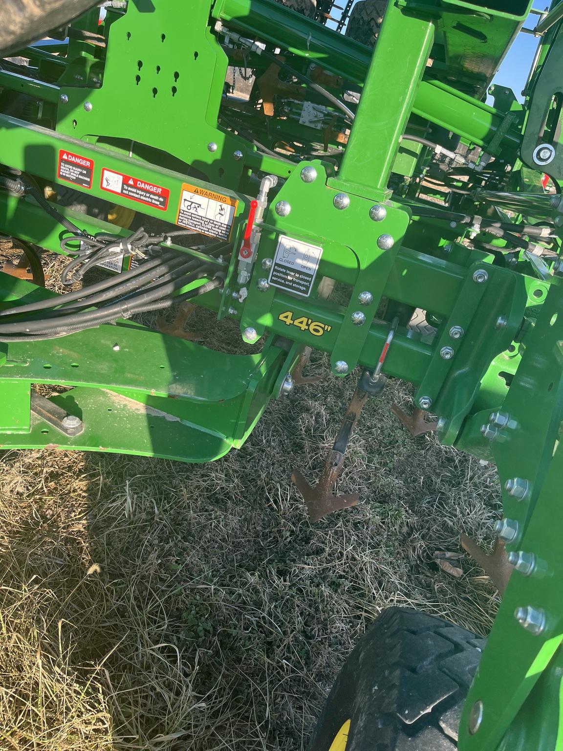 2022 John Deere 2230FH Image