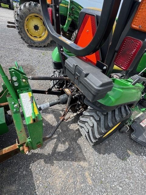 2016 John Deere 1023E Image