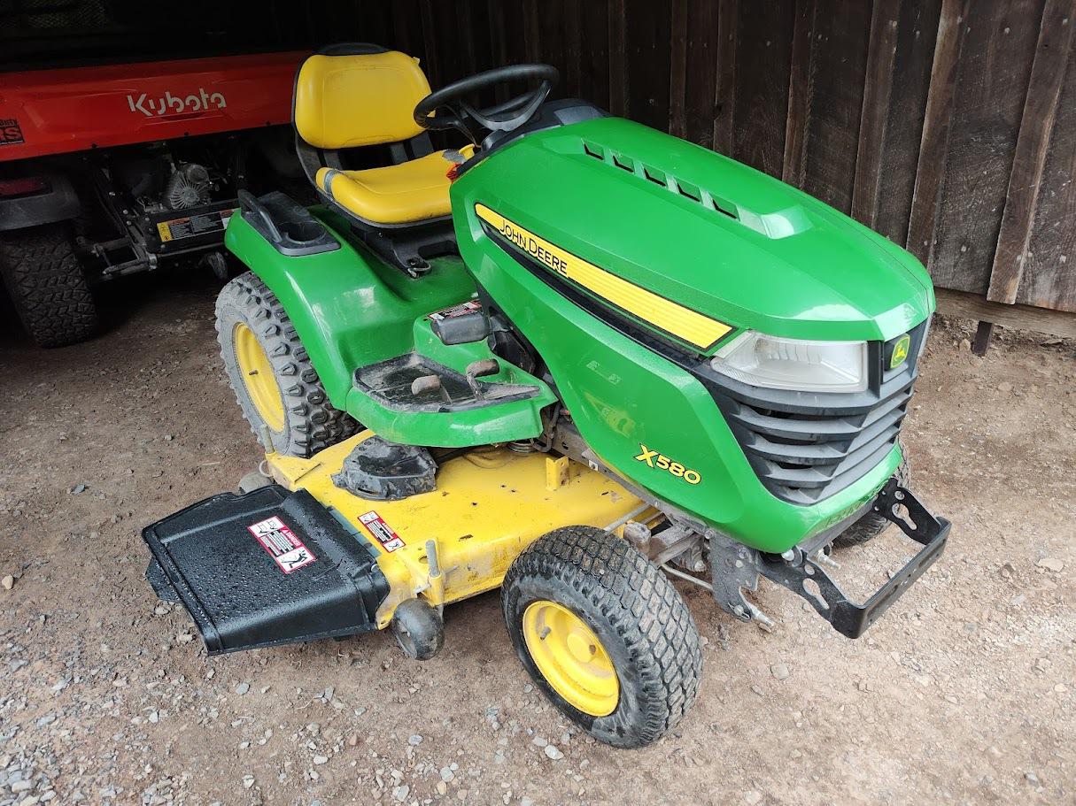 2017 John Deere x580 Image