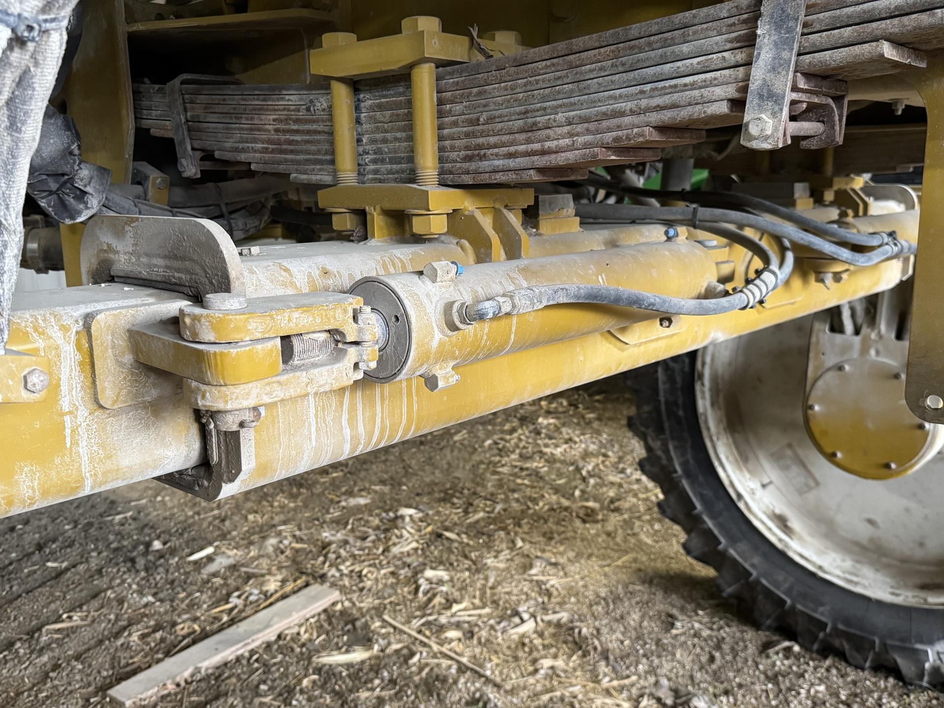 2001 RoGator 854 Image