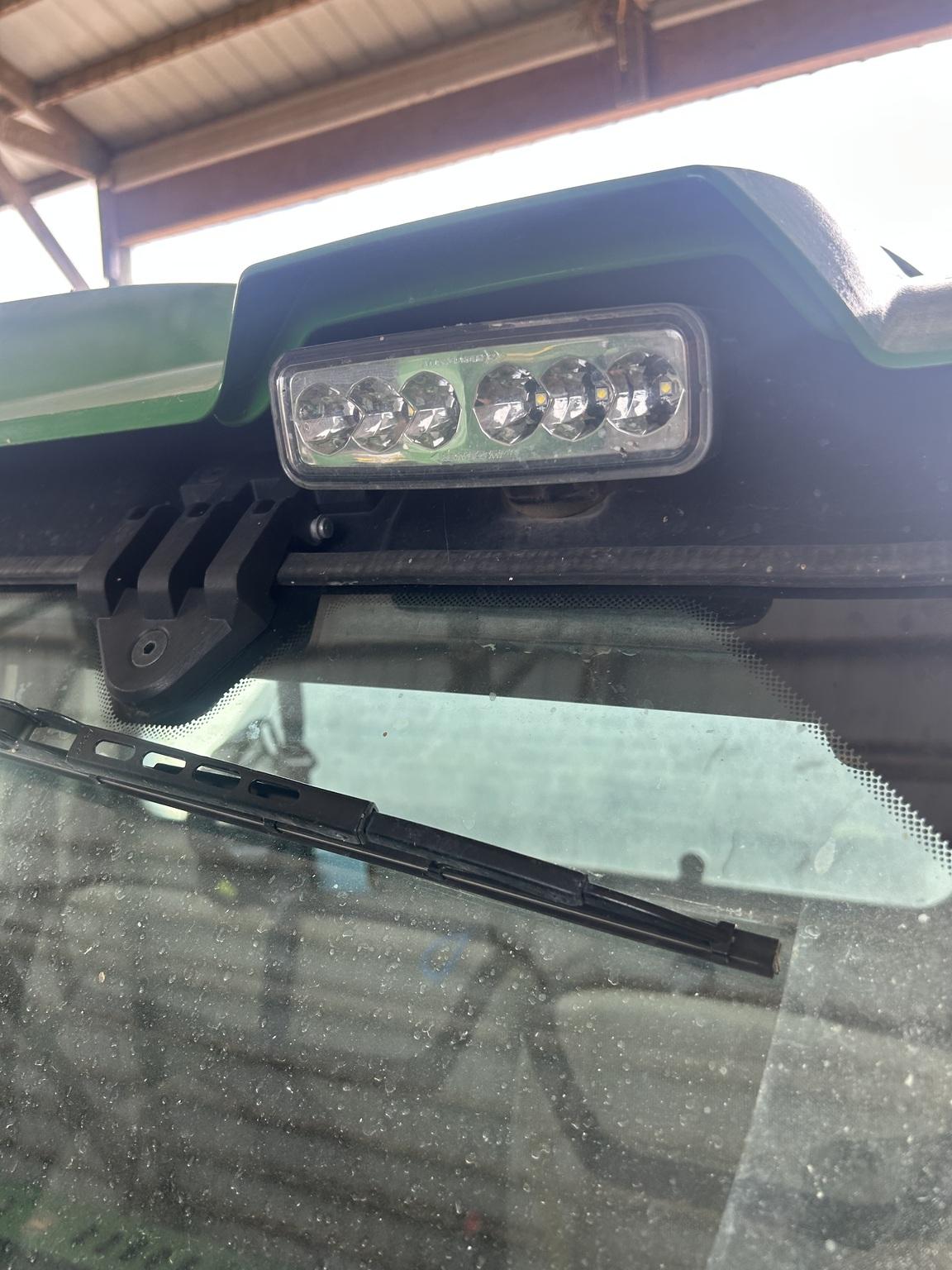 2024 John Deere XUV 835R Image