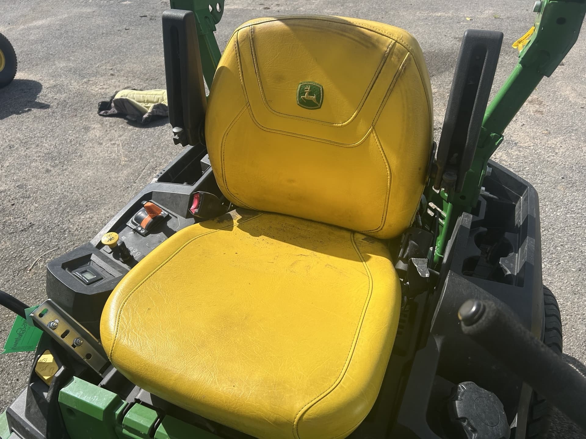 2024 John Deere Z515E Image
