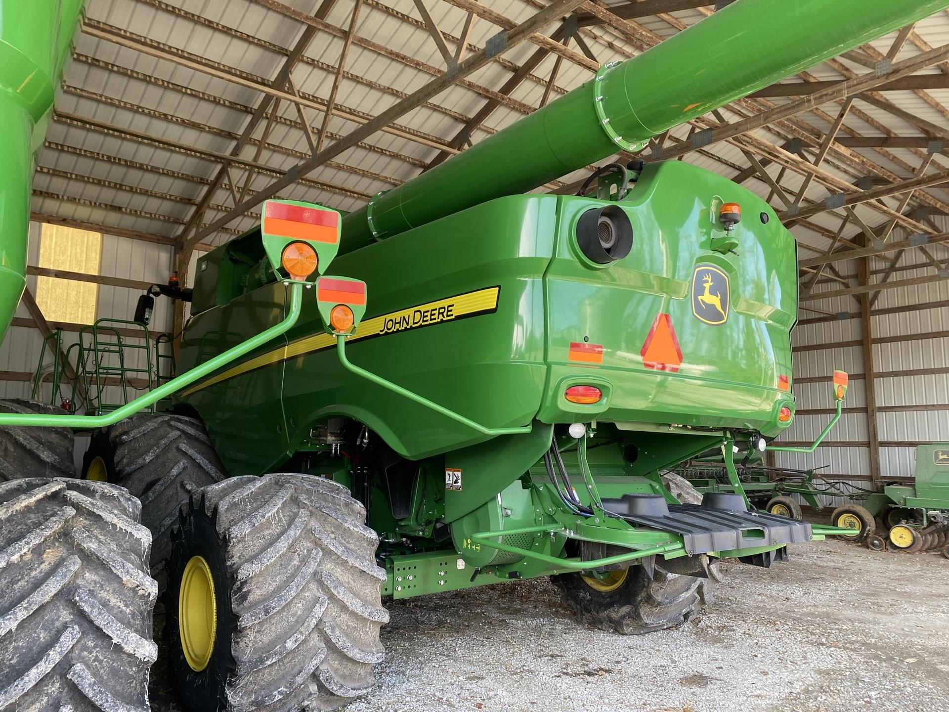 2020 John Deere S780 Image