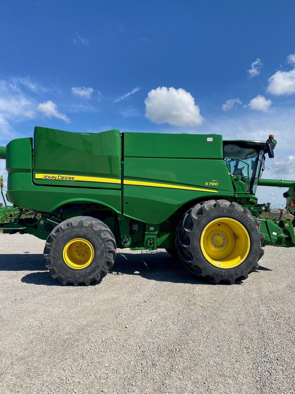 2020 John Deere S780 Image