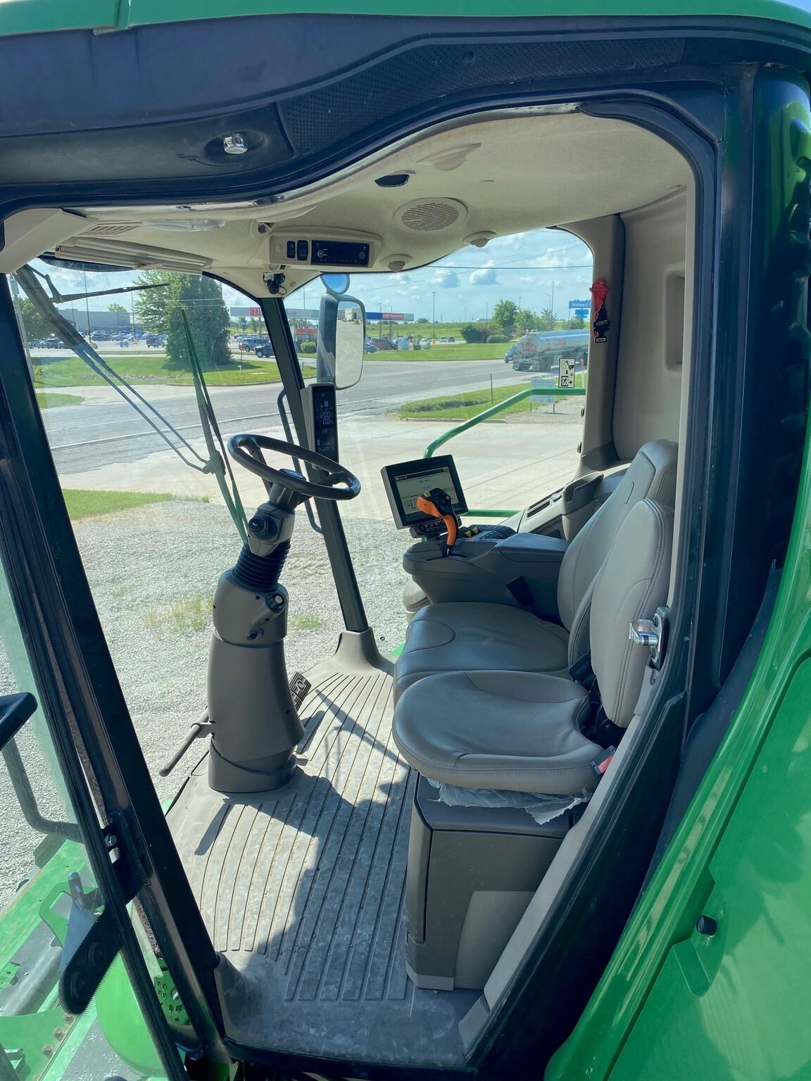2020 John Deere S780 Image