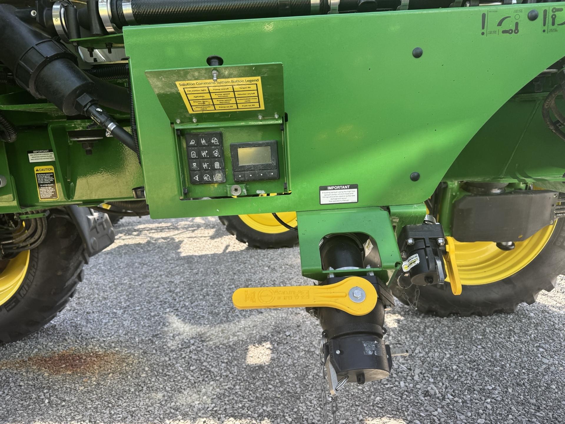 2023 John Deere 612R Image