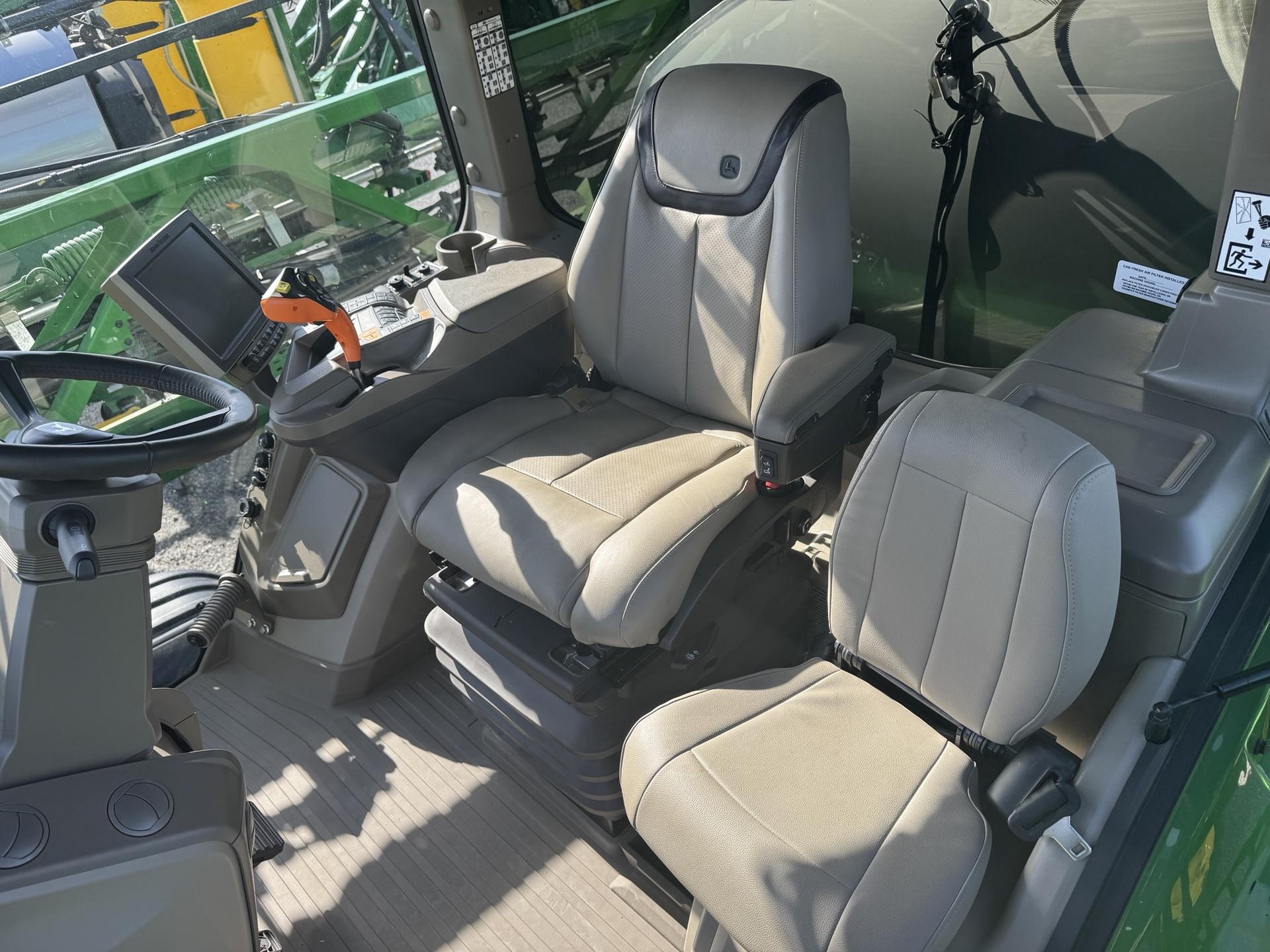 2023 John Deere 612R Image