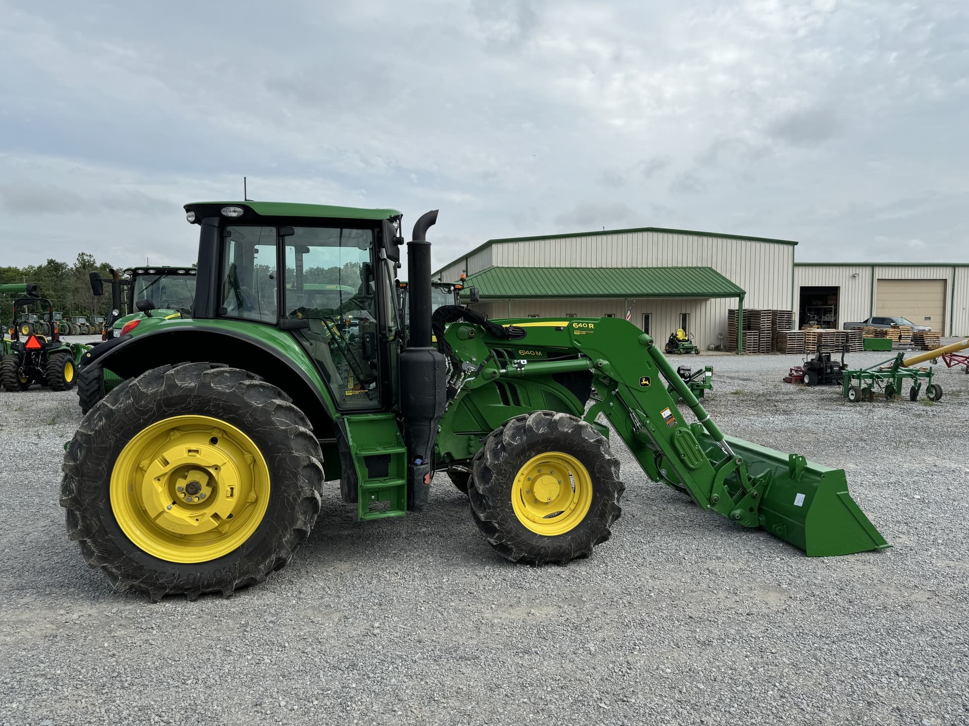 2023 John Deere 6140M Image