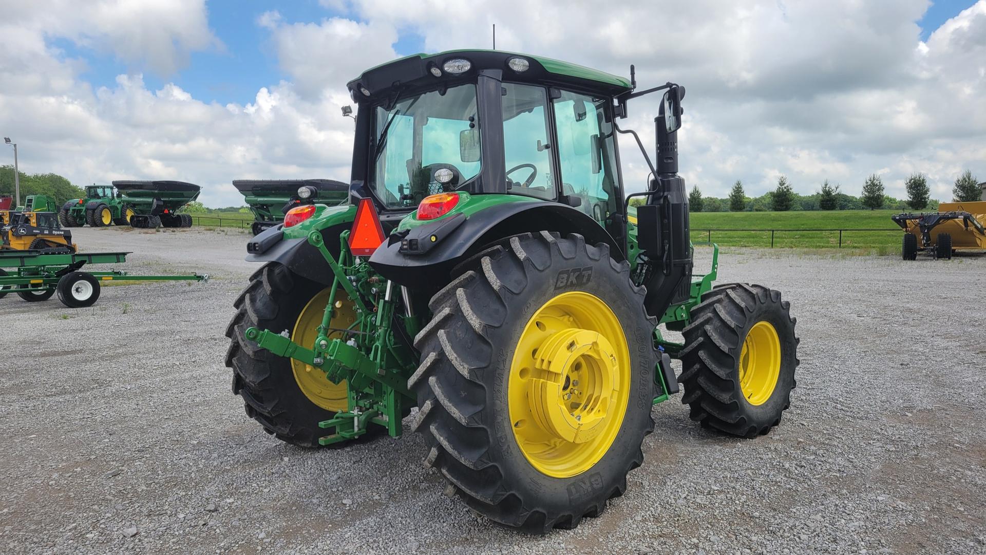 2024 John Deere 6120M Image