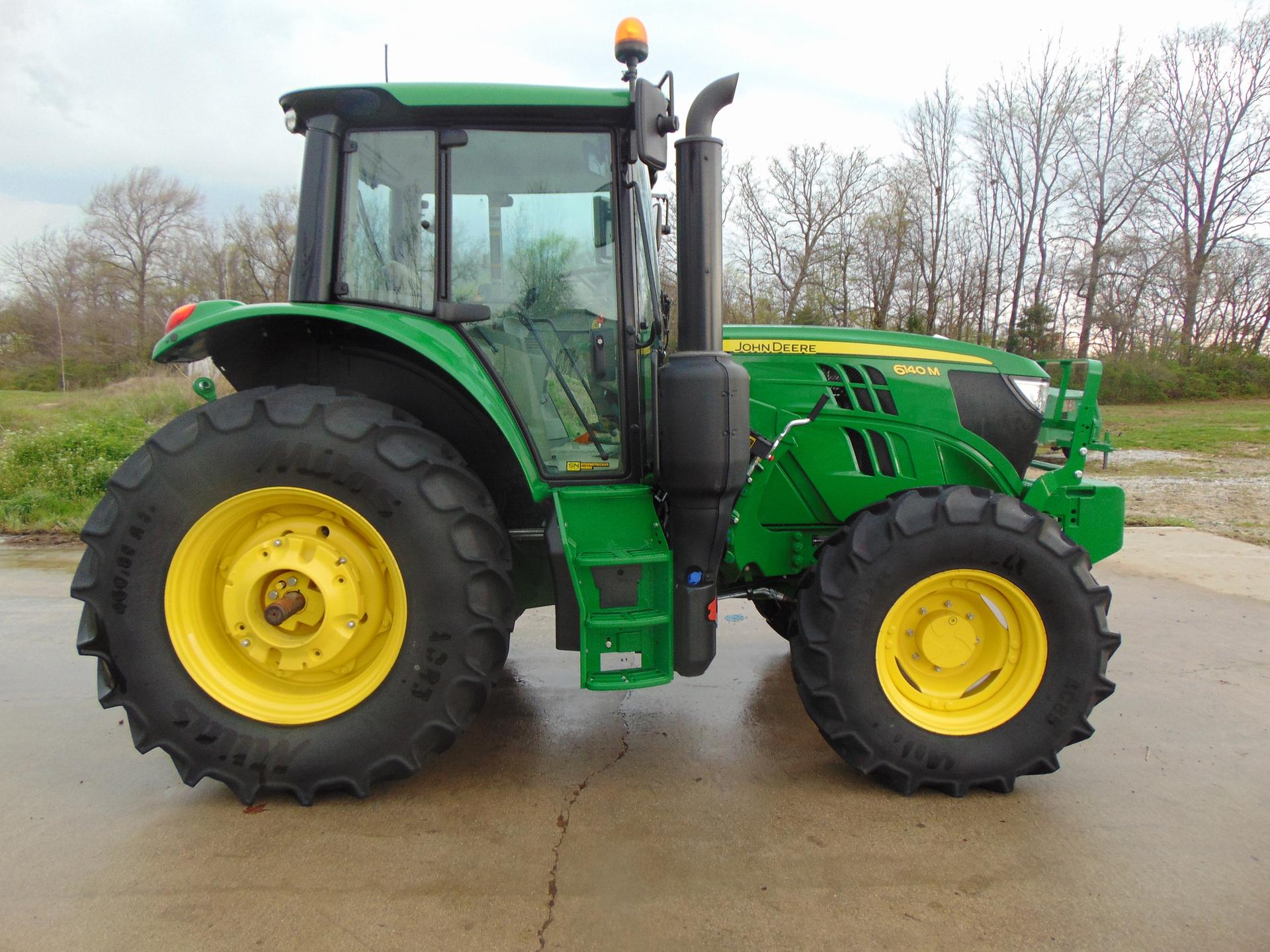 2024 John Deere 6140M Image