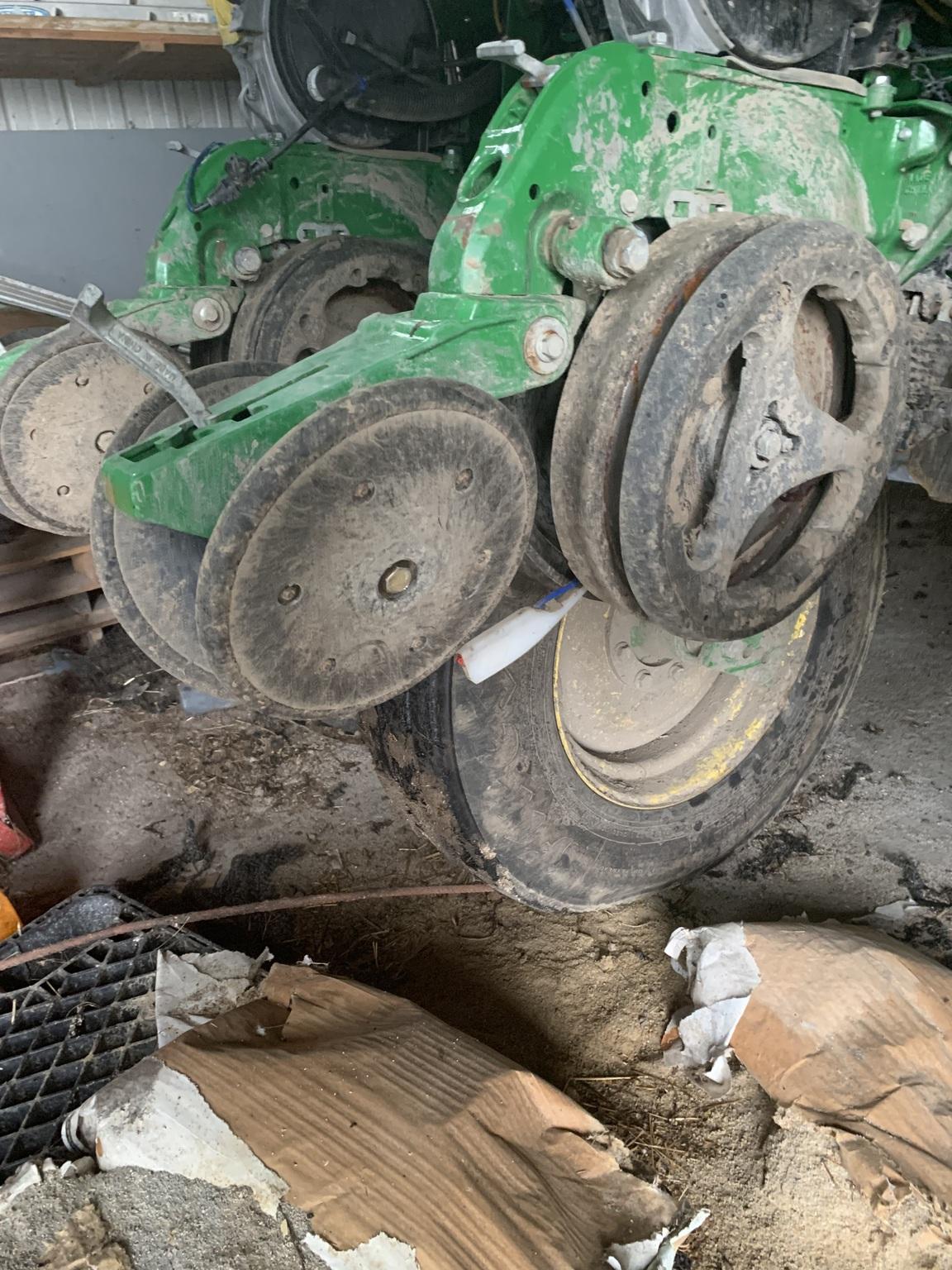 2020 John Deere 1775NT Image