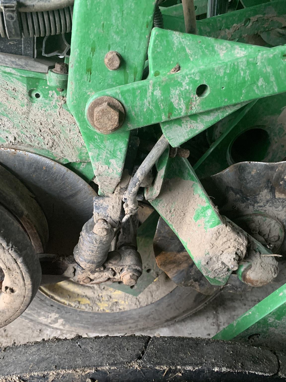 2020 John Deere 1775NT Image