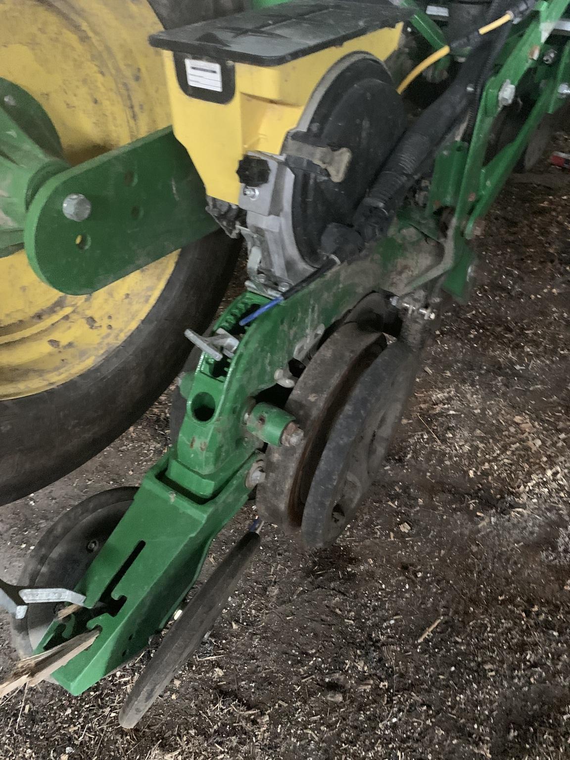 2020 John Deere 1775NT Image