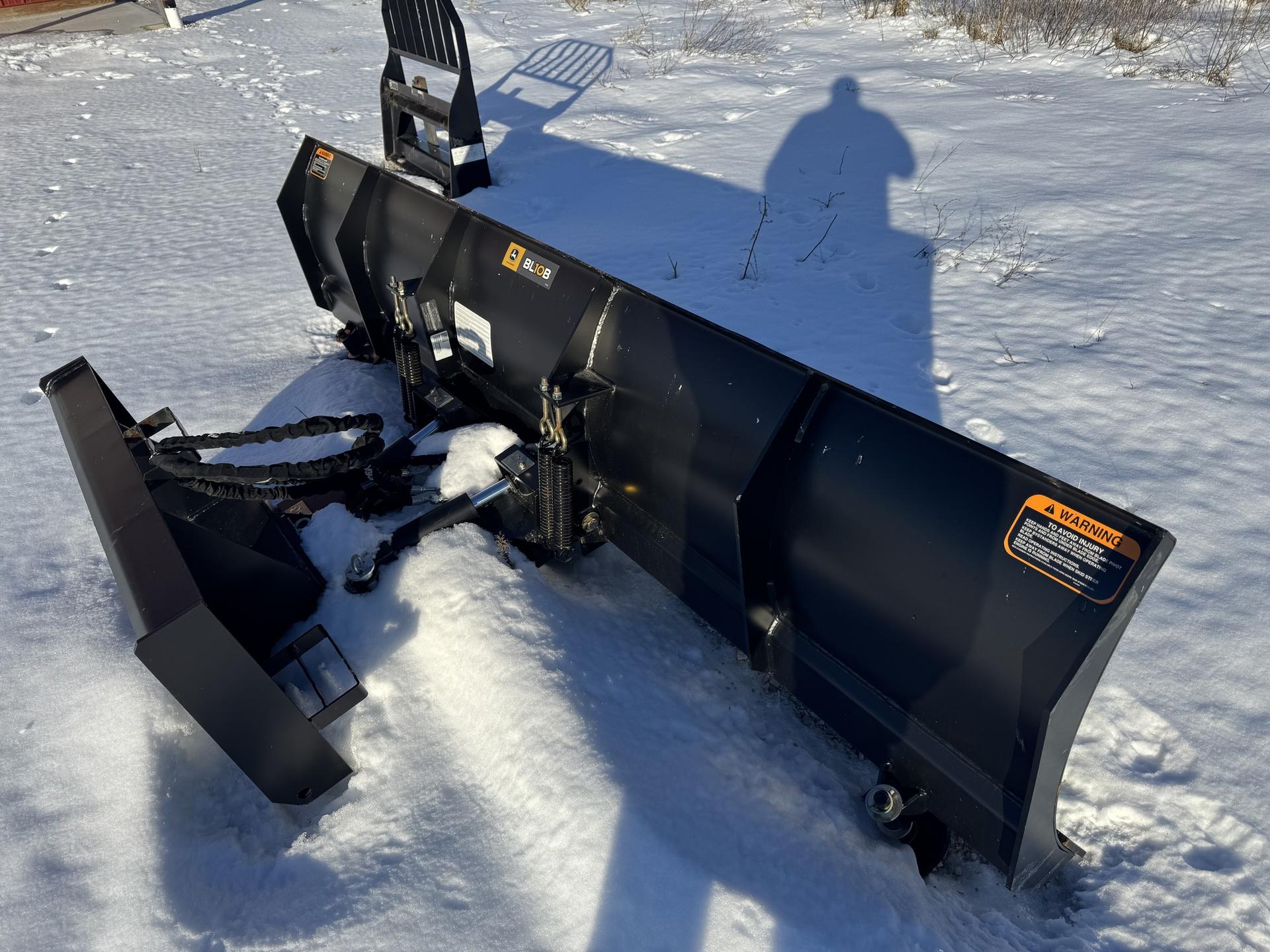 2023 John Deere BL10B Image